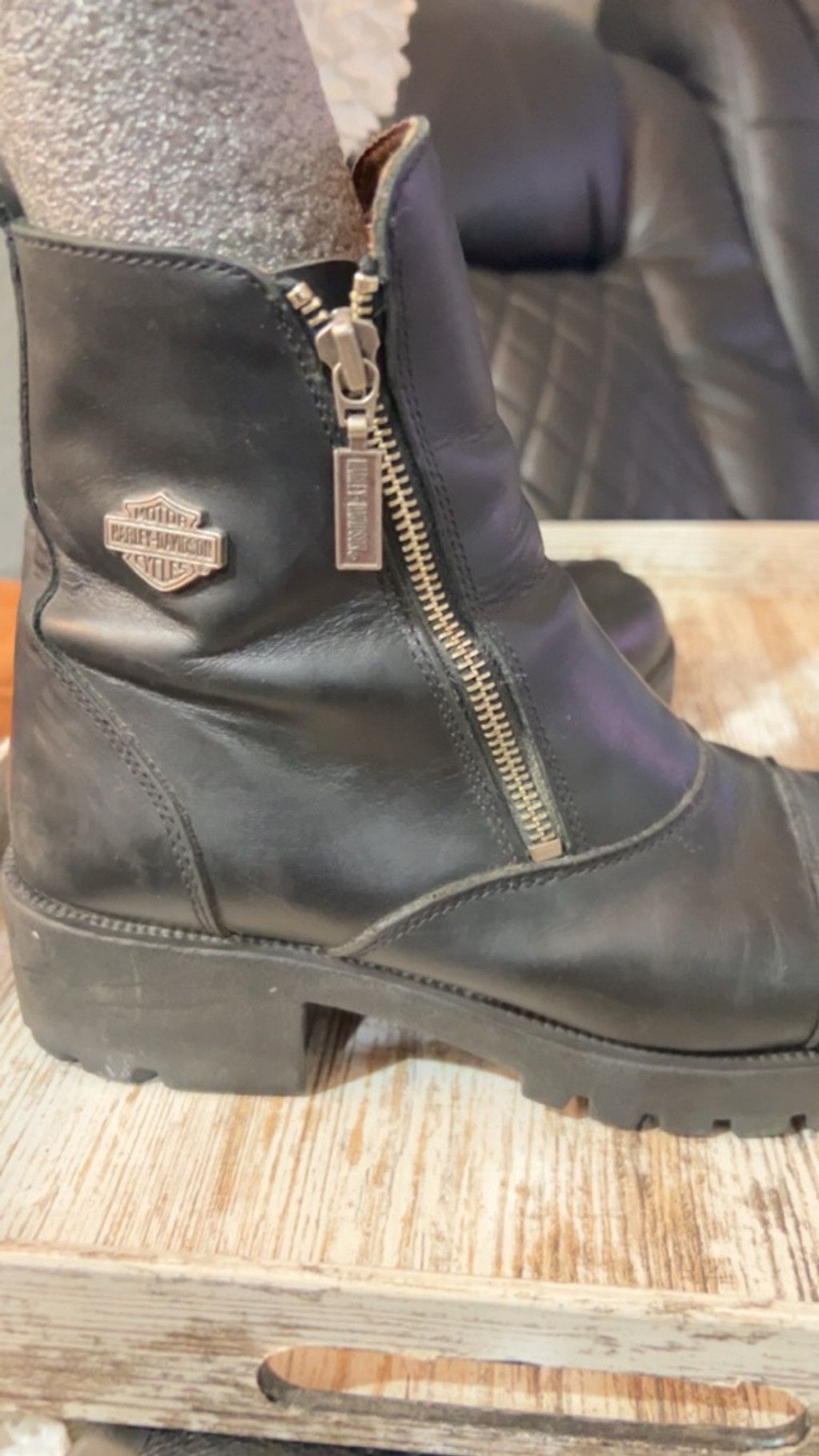 Harley Davidson Women's Harley-Davidson Black Ankle Boots & Booties Size 9 Size US 9 / IT 39 - 4 Thumbnail