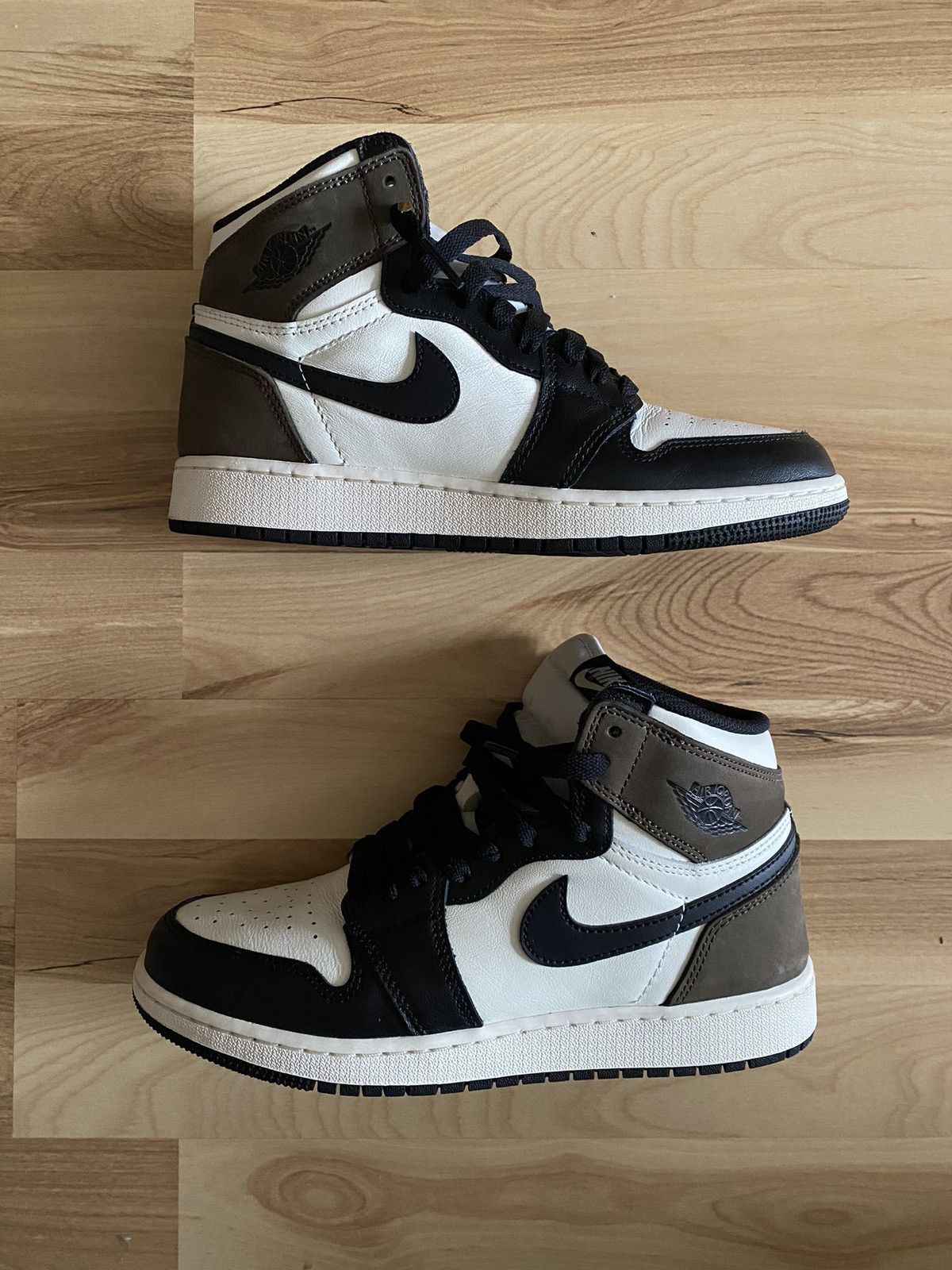 image of Air Jordan 1 High Mocha Shoes in Brown, Men's (Size 6)