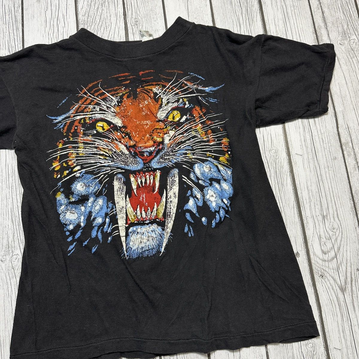 Vintage Vintage Tiger tee Size US M / EU 48-50 / 2 - 3 Thumbnail