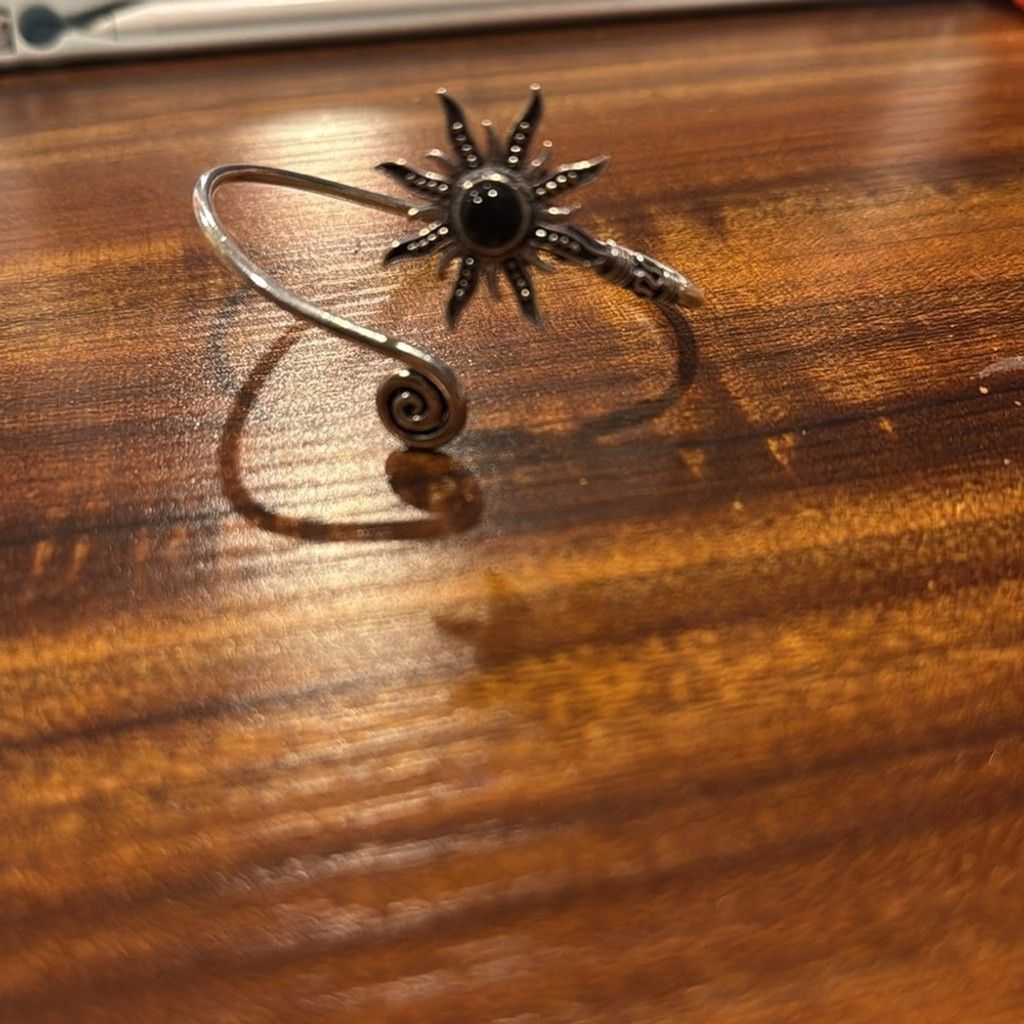 Other Boho style silvertone bracelet Size ONE SIZE - 2 Thumbnail