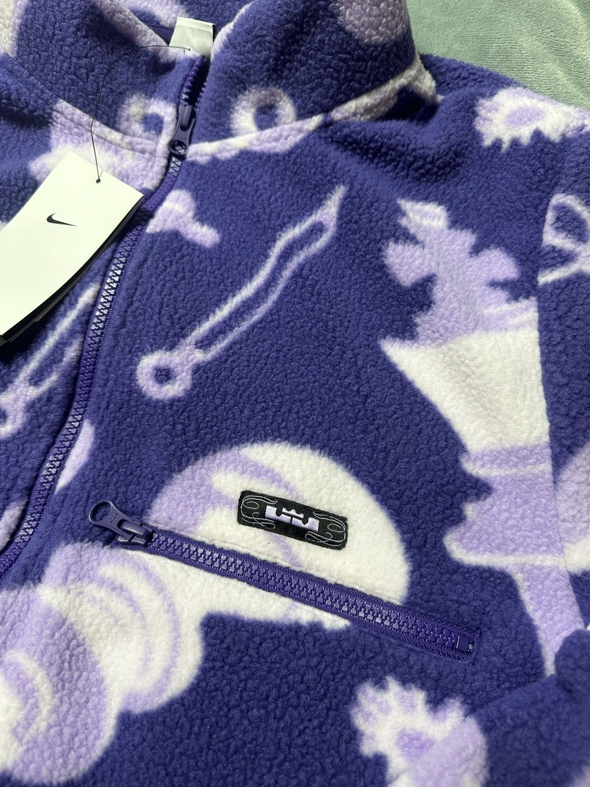Nike Lebron James Nike Fleece Purple XL NWT Chess Pawn RARE Size US XL / EU 56 / 4 - 5 Thumbnail
