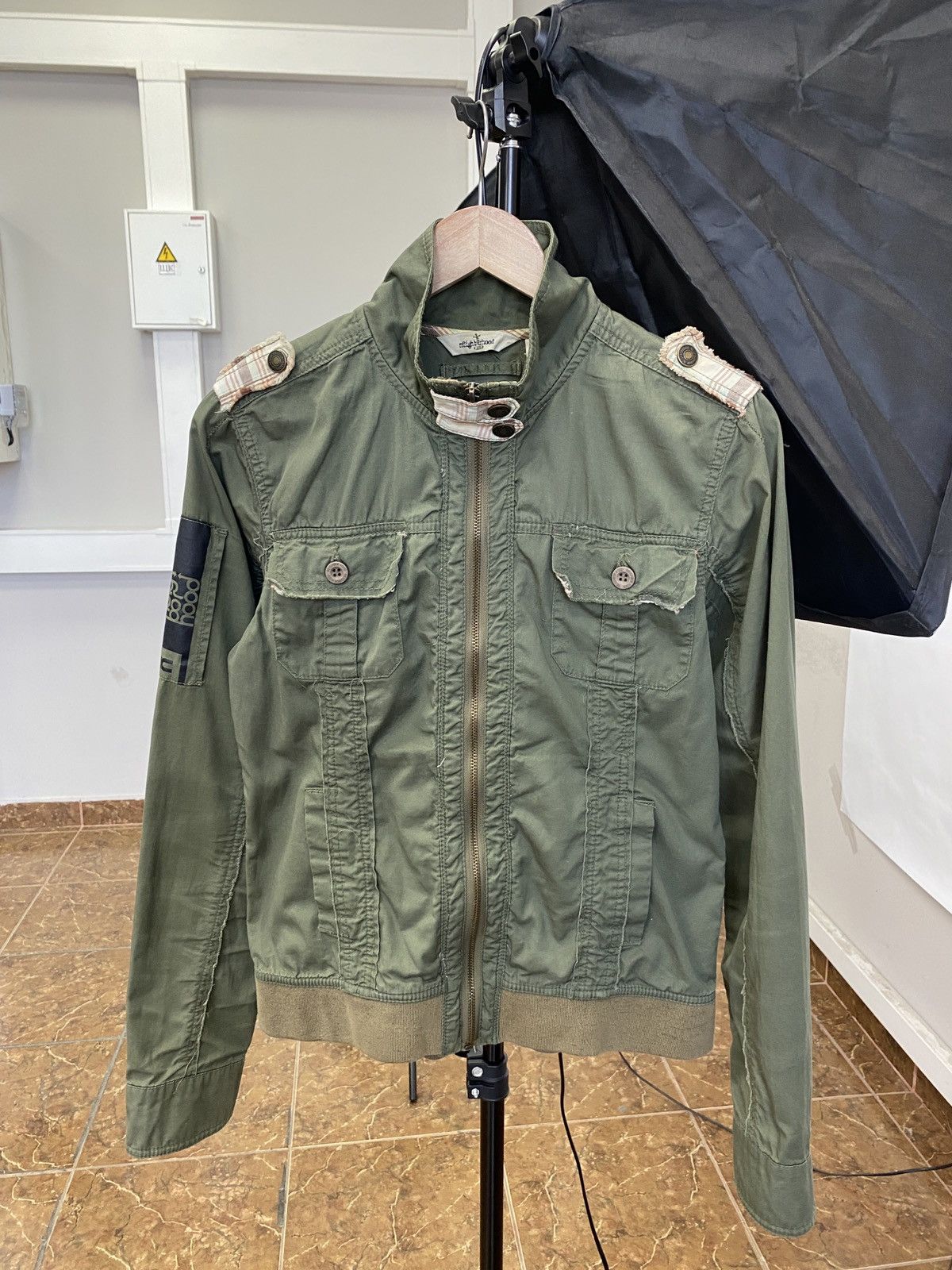 Japanese Brand Vintage Neighborhood Fashion Style Jacket Woman Size M / US 6-8 / IT 42-44 - 1 Thumbnail