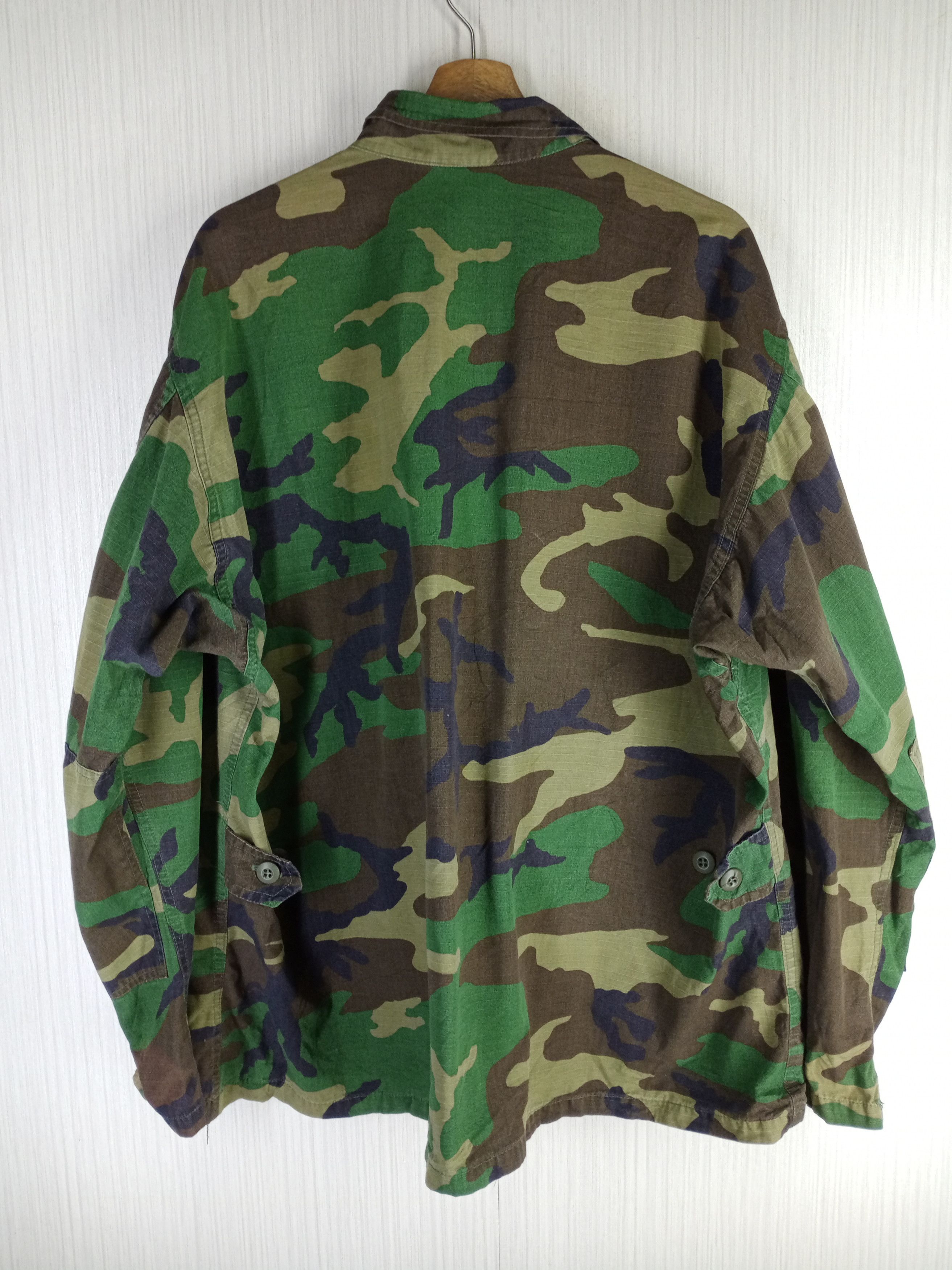 Vintage Rare Vintage 80s US Army Camo Military Jacket Size US XXL / EU 58 / 5 - 9 Thumbnail