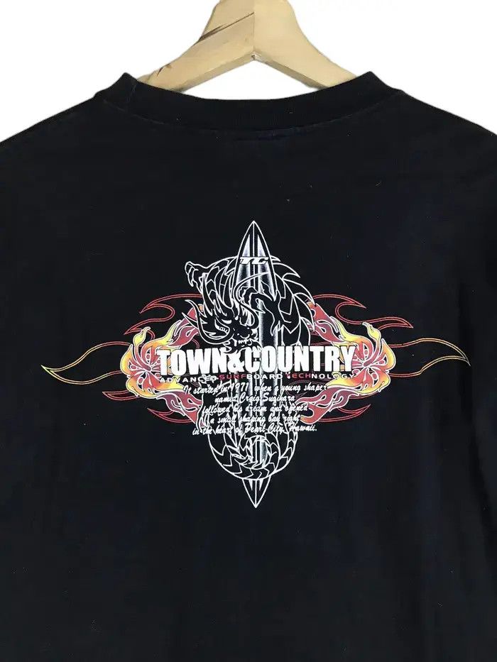 Vintage Vintage T&C Surf Design Dragon Flame Tshirts Size US L / EU 52-54 / 3 - 4 Thumbnail