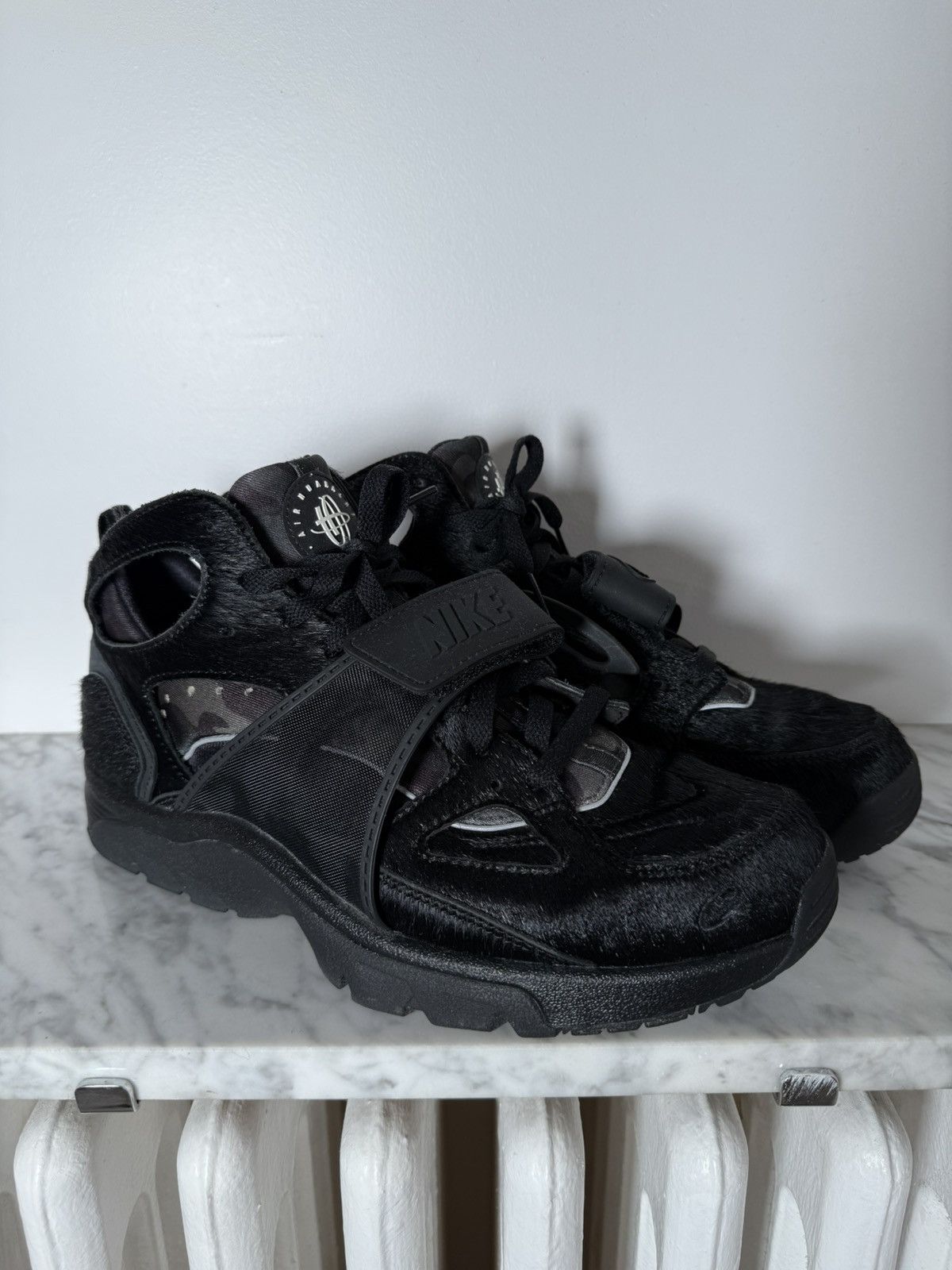 Corteiz × Nike Nike x Corteiz Huarache Size US 10.5 / EU 43-44 - 1 Thumbnail