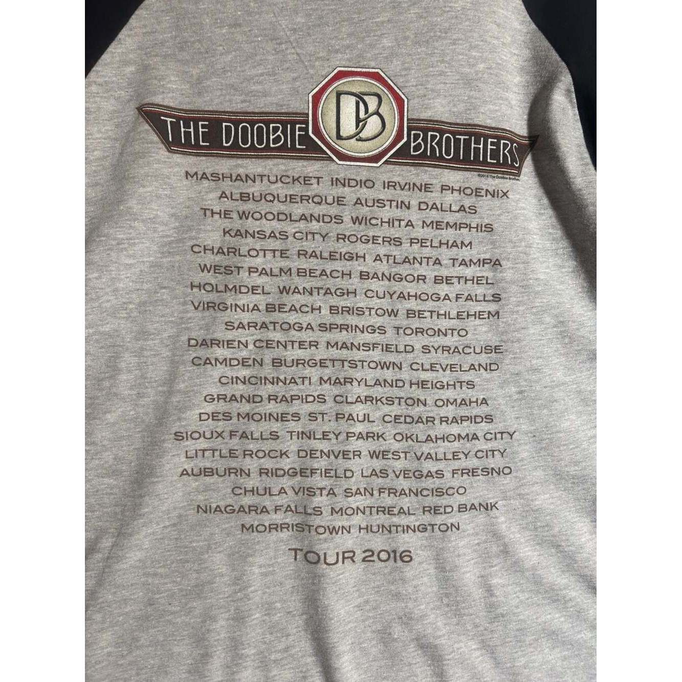 Tultex 2016 The Doobie Brothers Tour Men's Raglan Baseball T-Shirt Size US L / EU 52-54 / 3 - 6 Thumbnail