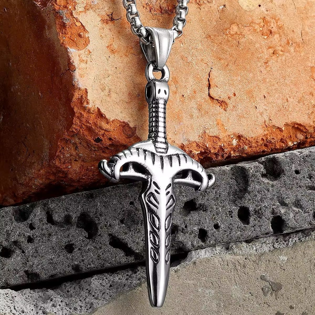 Jewelry Horn Ancient Sword Simple Fashion Jewelry Necklaces Size ONE SIZE - 1 Thumbnail
