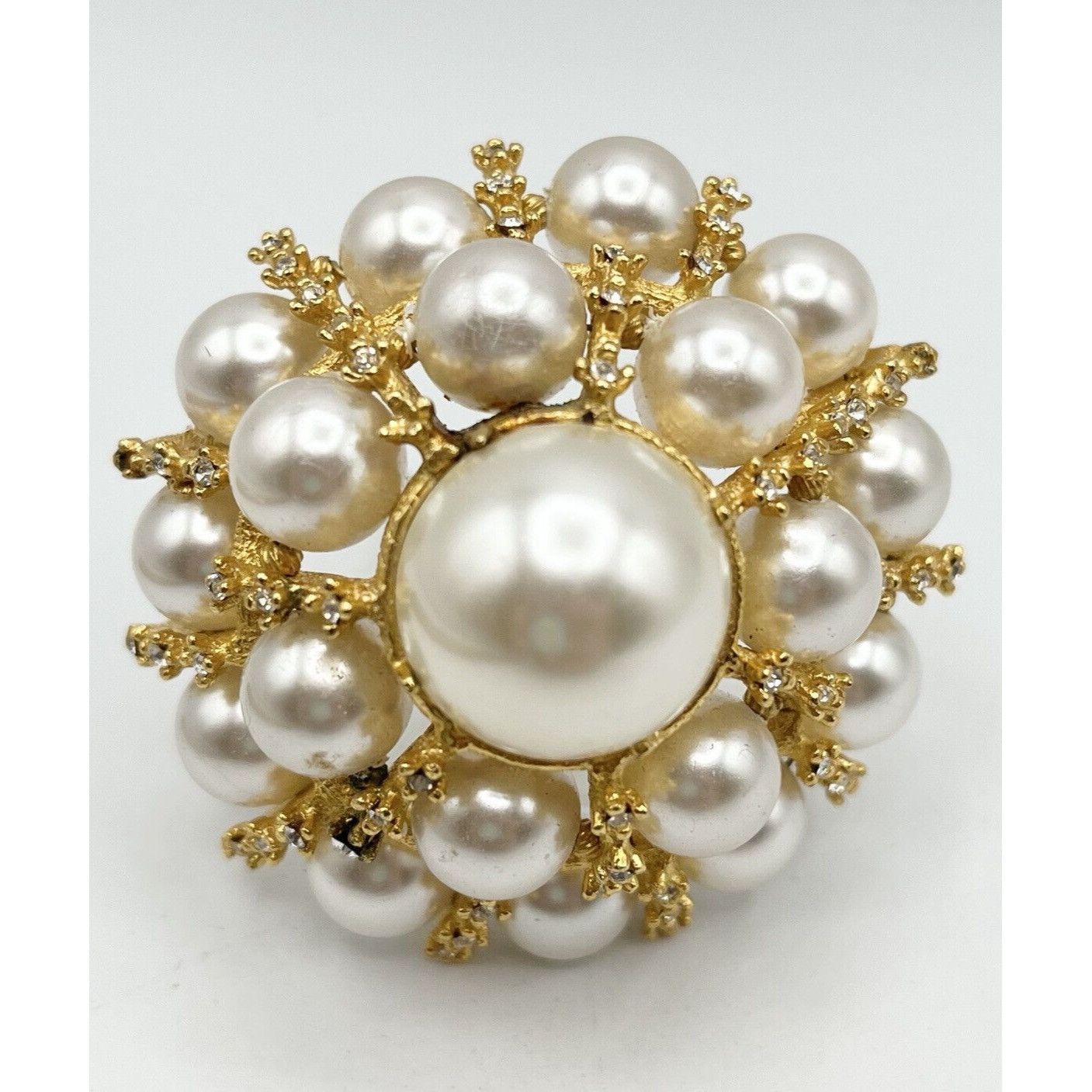 Kenneth Jay Lane KJL Laguna Kenneth Jay Lane Faux Pearl Cluster Gold Brooch P Size ONE SIZE - 1 Thumbnail