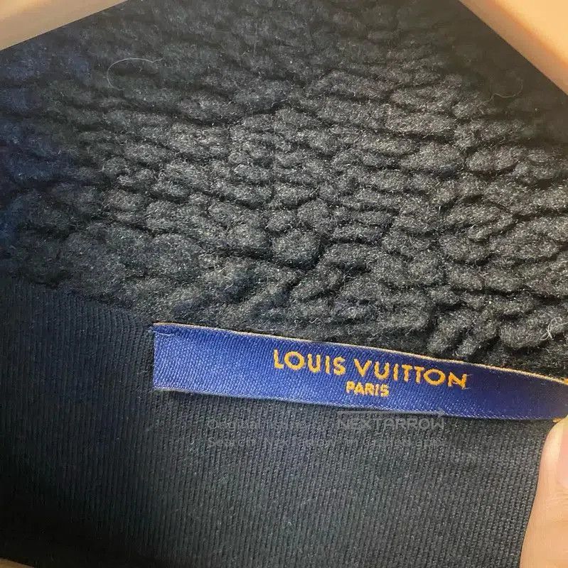 Louis Vuitton Louis Vuitton Men's Blue Outer Jacket . Size US M / EU 48-50 / 2 - 3 Thumbnail
