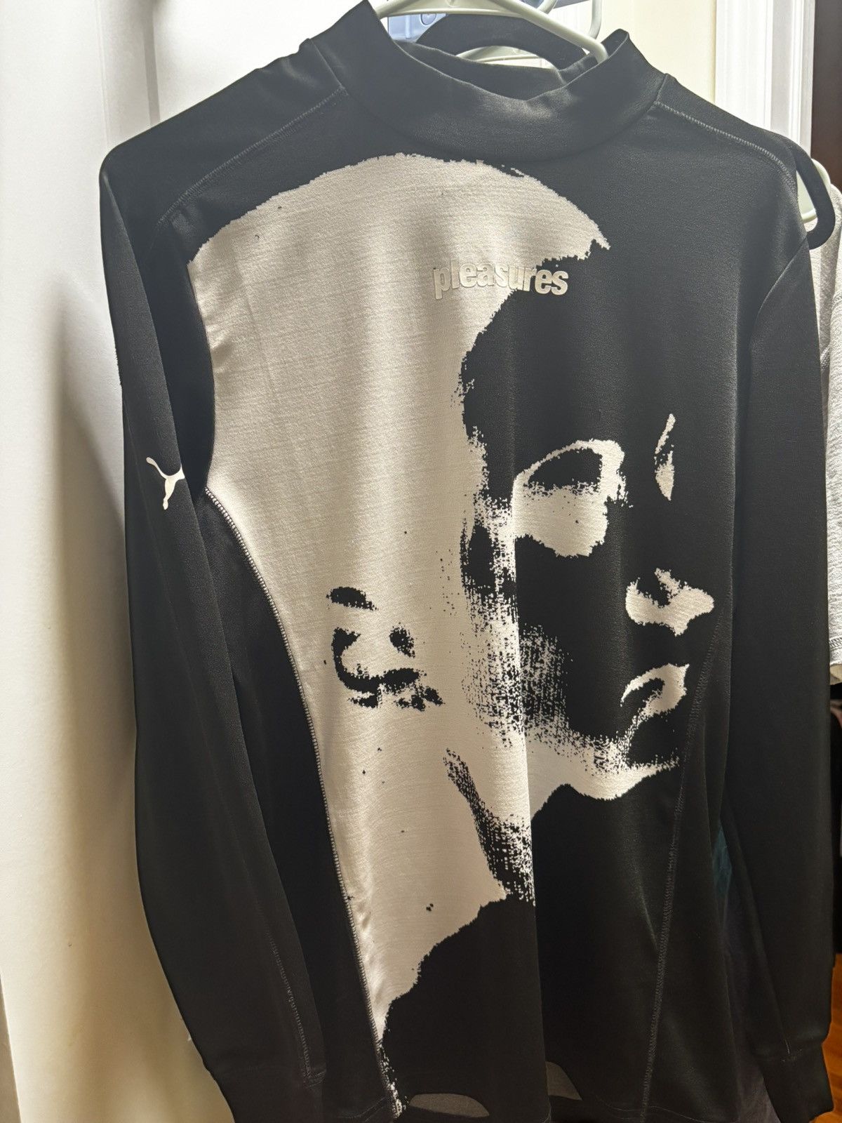 Pleasures × Puma Black Base Layer Puma x Pleasures Size US L / EU 52-54 / 3 - 5 Thumbnail
