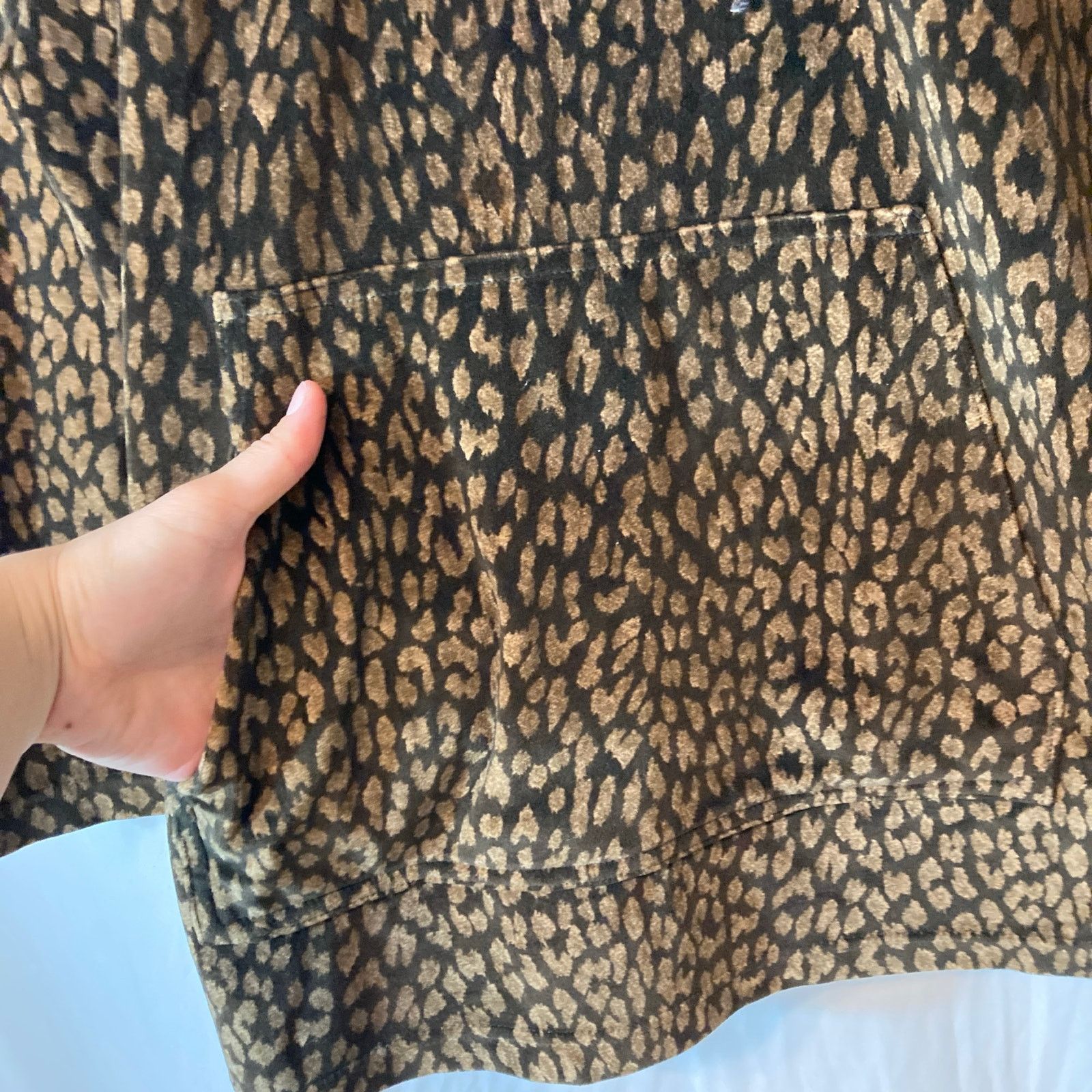 Jones New York Jones New York Velour Leopard Print Half Zip Hood Sweatshirt Size S / US 4 / IT 40 - 4 Thumbnail
