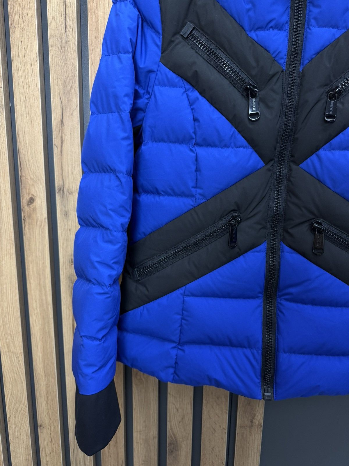 Goldbergh Goldbergh Down Ski Jacket Puffer Hooded Luxury Sports Size M / US 6-8 / IT 42-44 - 4 Thumbnail