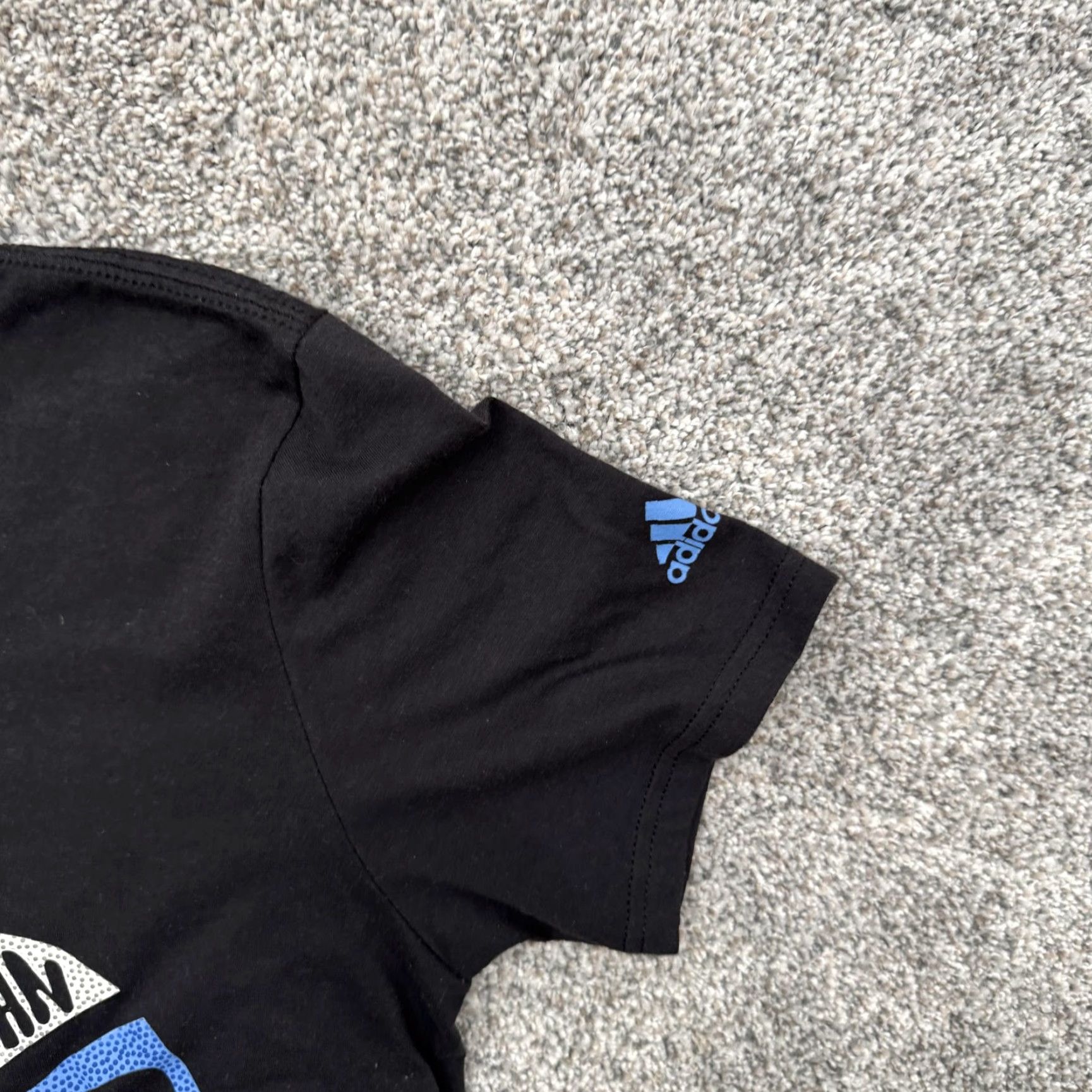 Adidas Adidas Shirt Small NYC Apple Graphic Climalite Man City/Graphic/Graphic Print Crew Neck Short Sleeve Black Polyester Cotton Mens S Size US S / EU 44-46 / 1 - 4 Thumbnail