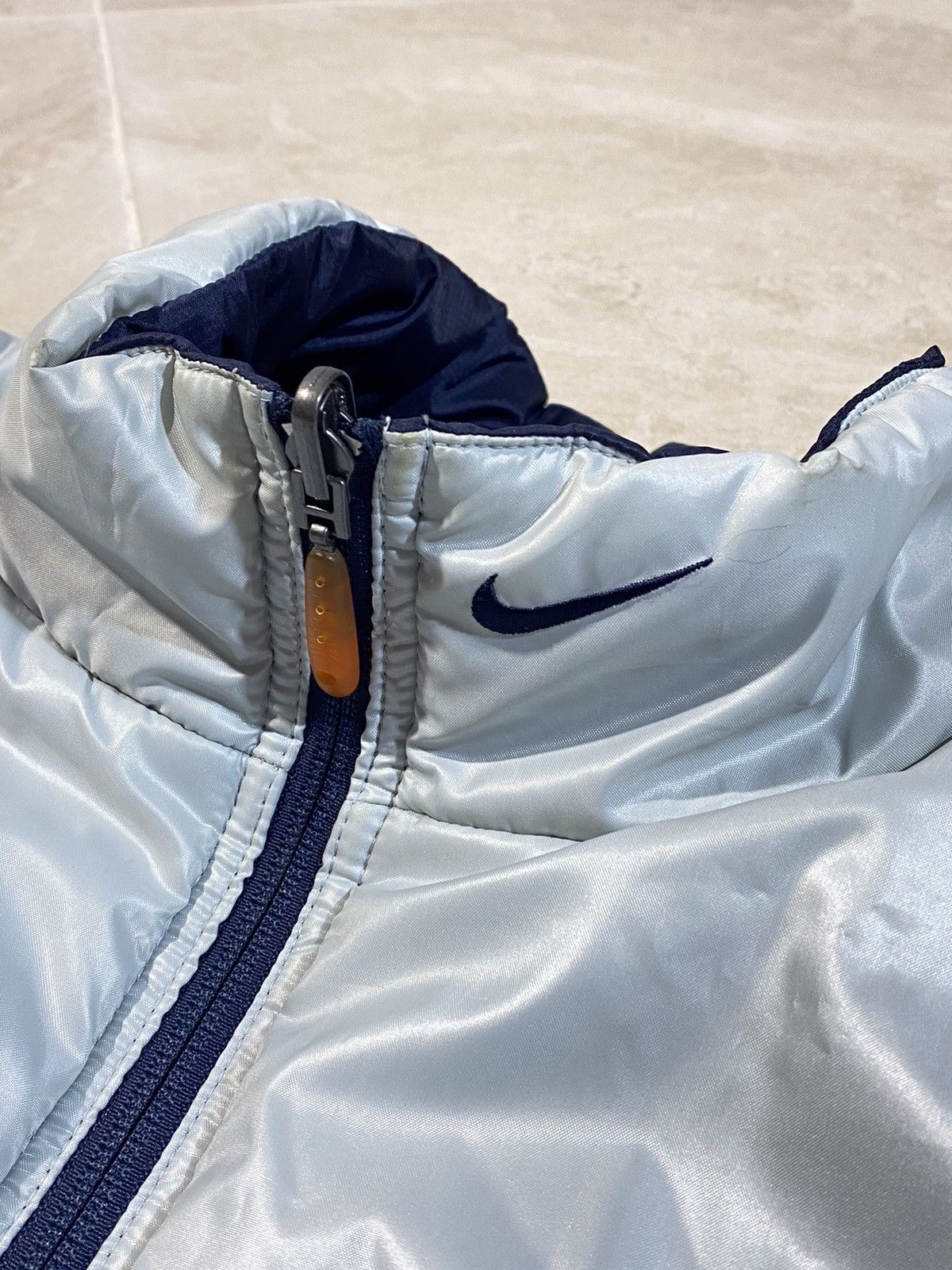 Nike 🔥 Y2k NIKE PUFFER VEST SILVER FUTURE RAVE VIBES Size US XL / EU 56 / 4 - 14 Thumbnail