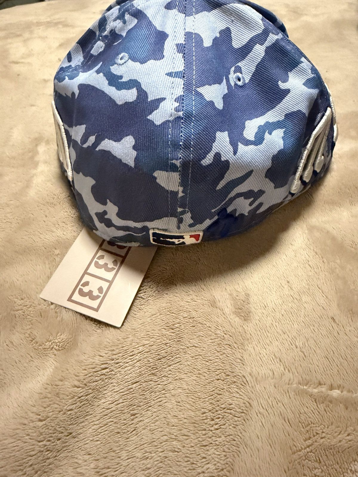 murd333r.fm murd333r.fm Snow Camo Fitted Size 8 Size ONE SIZE - 2 Thumbnail
