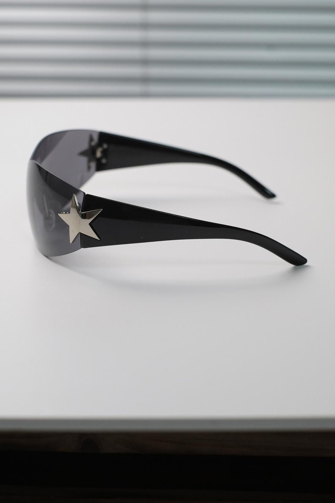 Other Y2k Vtg Avant Garde Cyber Punk Black Sunglasses Unisex OS Size ONE SIZE - 3 Thumbnail