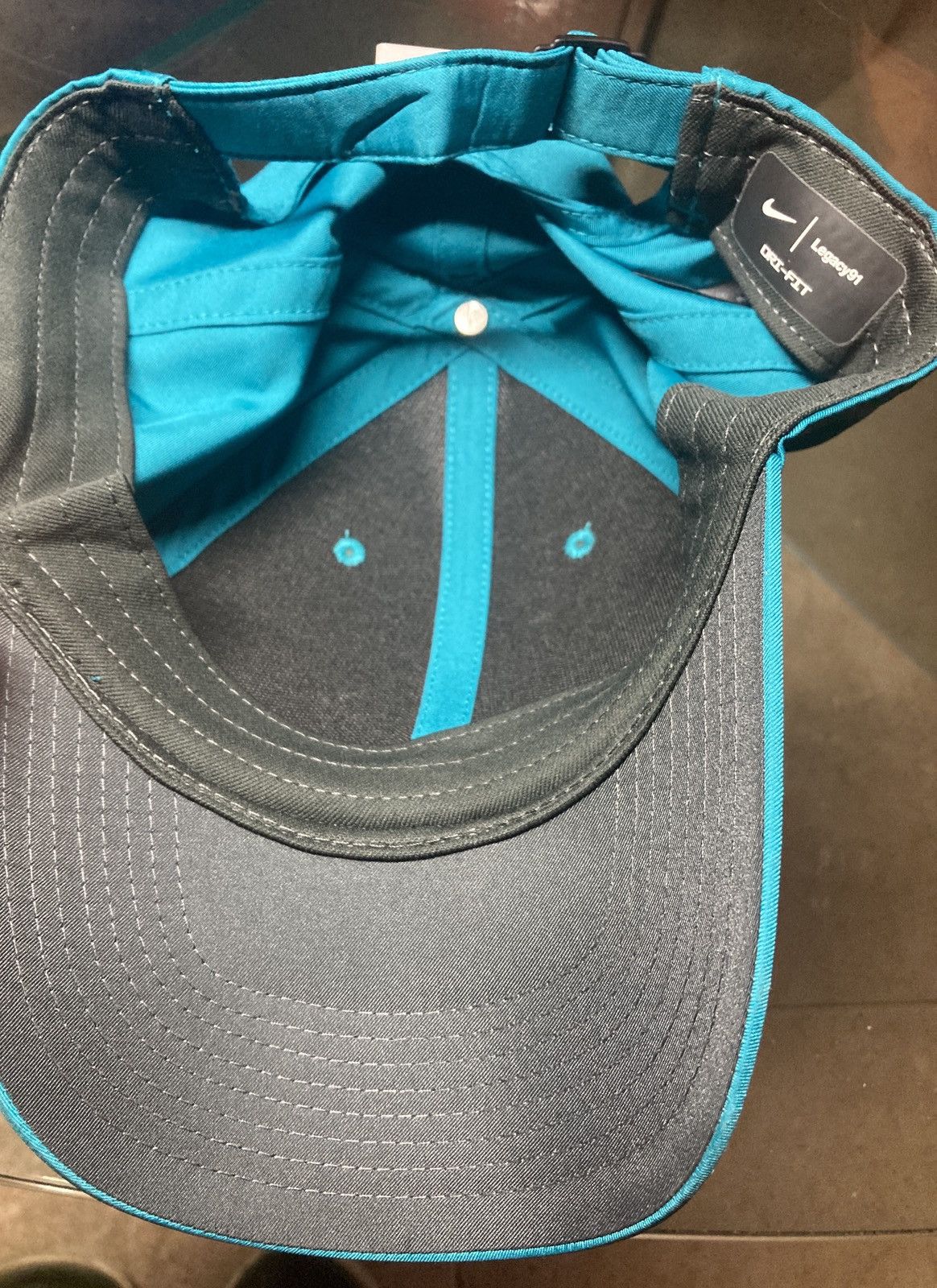 Nike NEW! Nike Legacy91 Adult Unisex Adjustable Golf Hat Size ONE SIZE - 8 Thumbnail