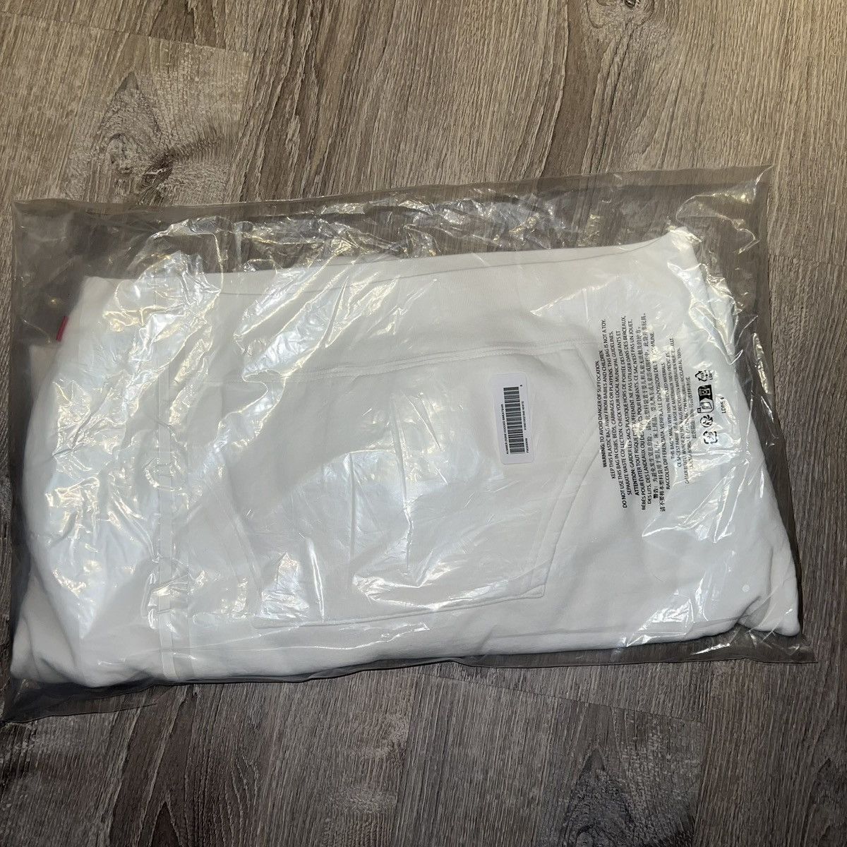Number (N)ine × Supreme Supreme Number Nine Hooded Sweatshirt White Size: S Size US S / EU 44-46 / 1 - 5 Thumbnail