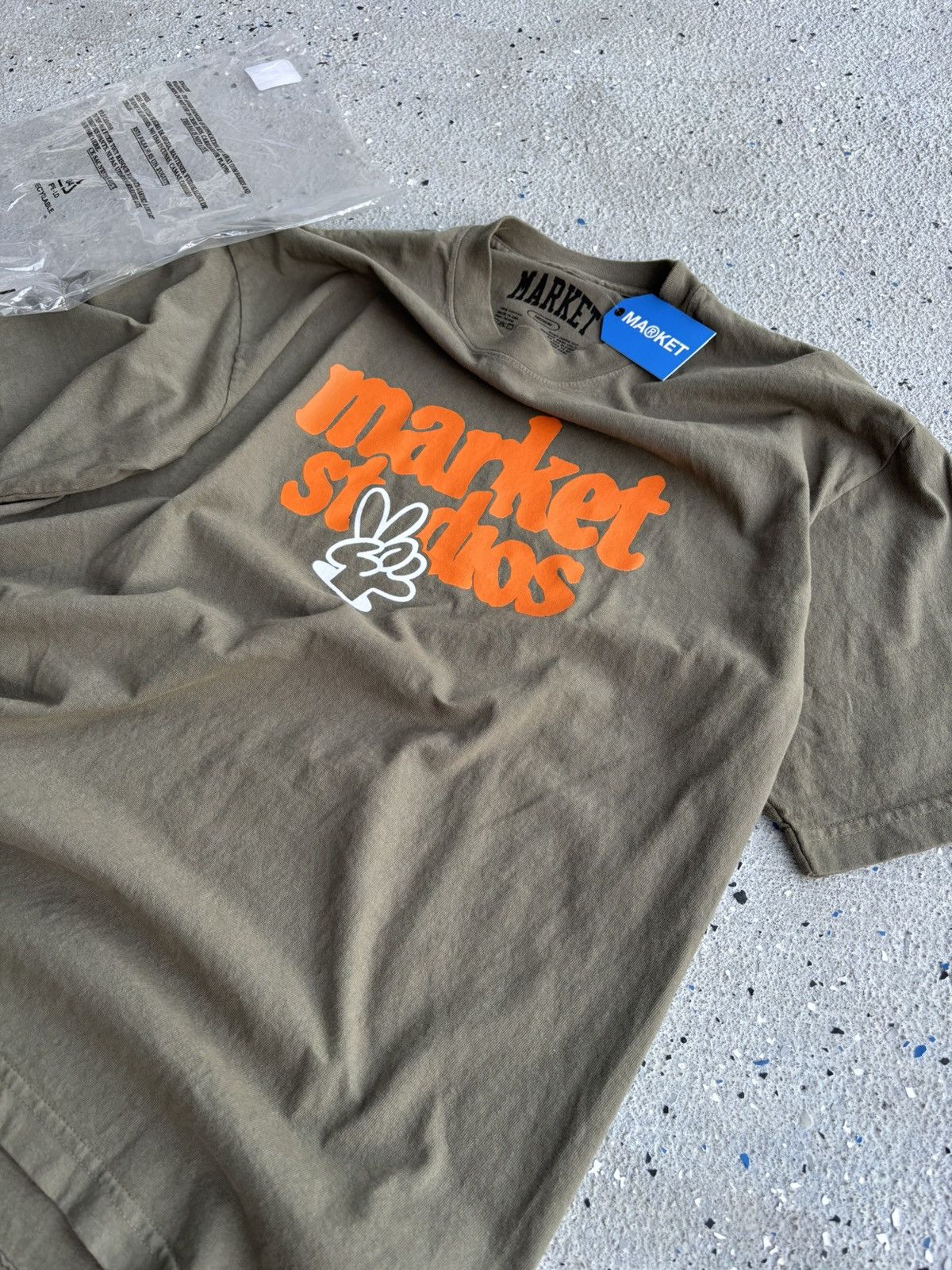 Market (NWT) Market Studios Arch Logo Graphic Tee - Kelp Green Size US M / EU 48-50 / 2 - 2 Thumbnail