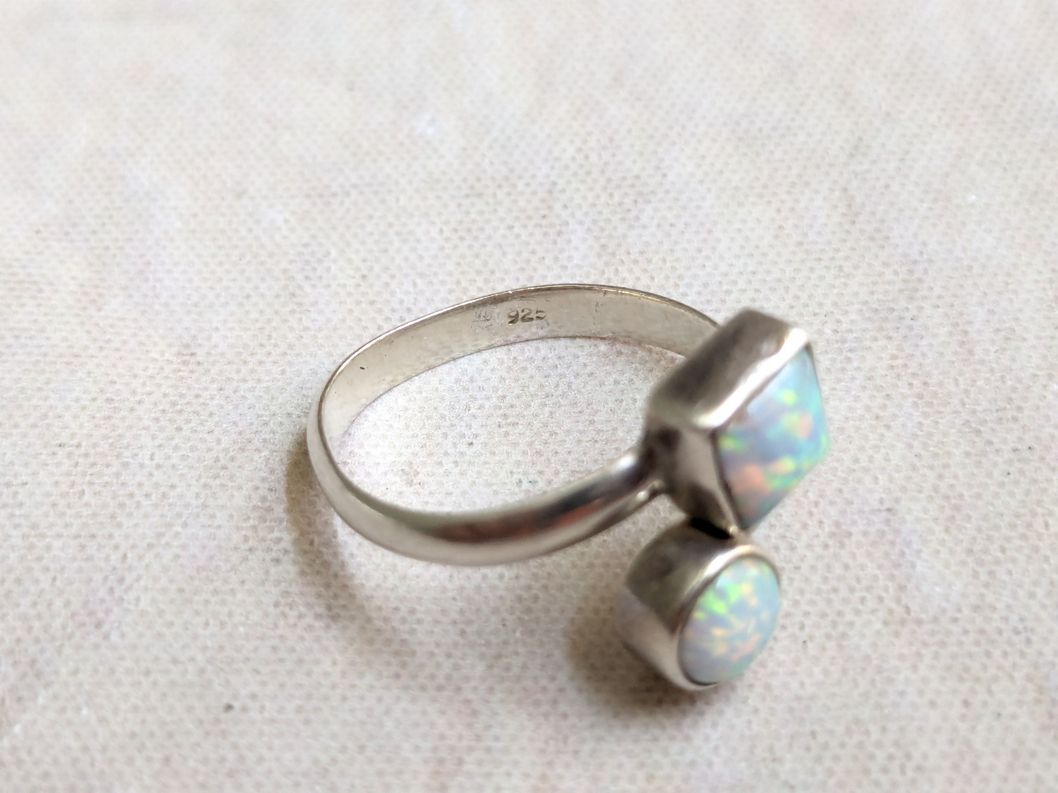 Jewelry × Vintage Sterling Silver Ring Opals Adjustable Round Modern Size ONE SIZE - 8 Thumbnail