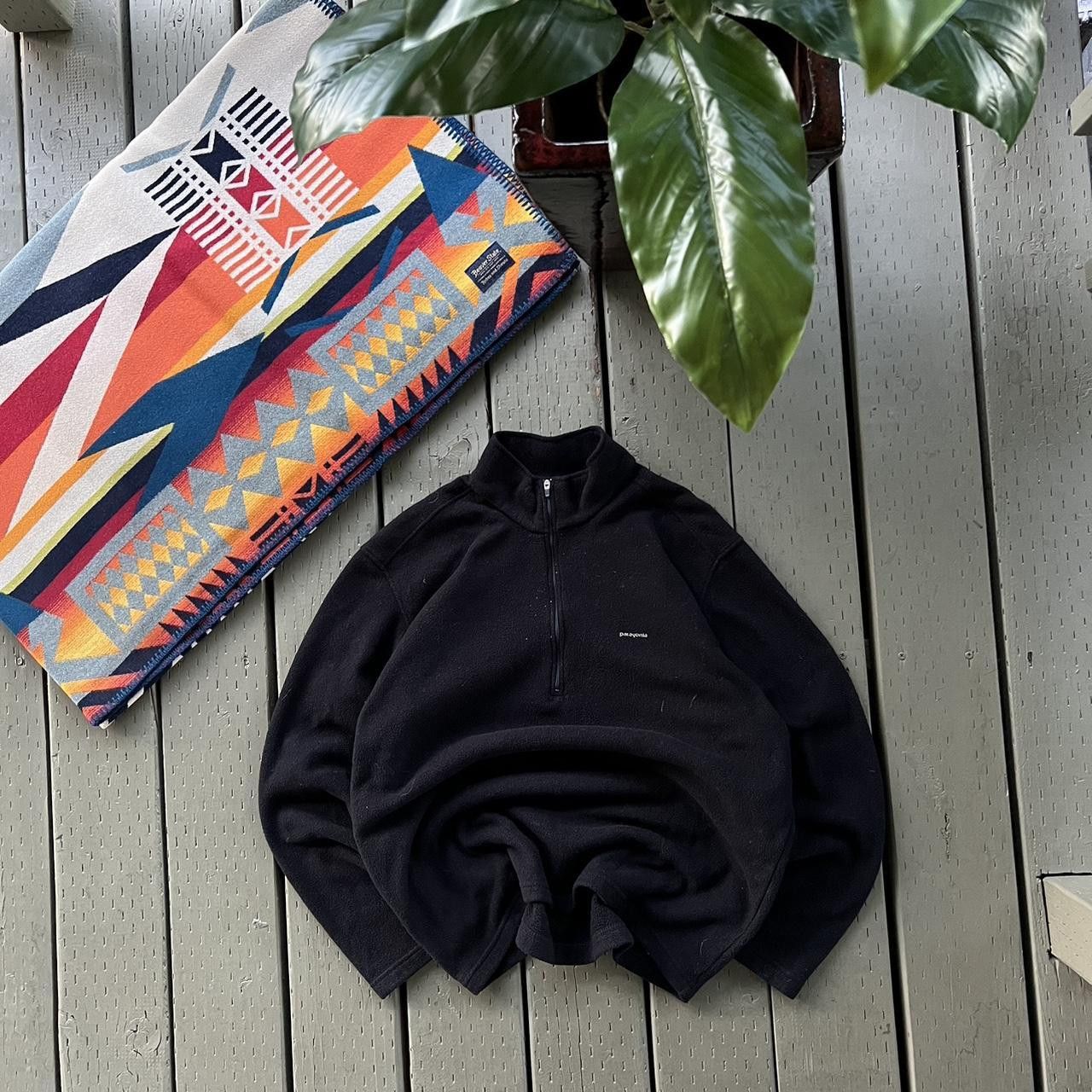 Patagonia Patagonia Vintage Capilene 1/4 Zip Black Fleece Pullover Size US L / EU 52-54 / 3 - 1 Thumbnail