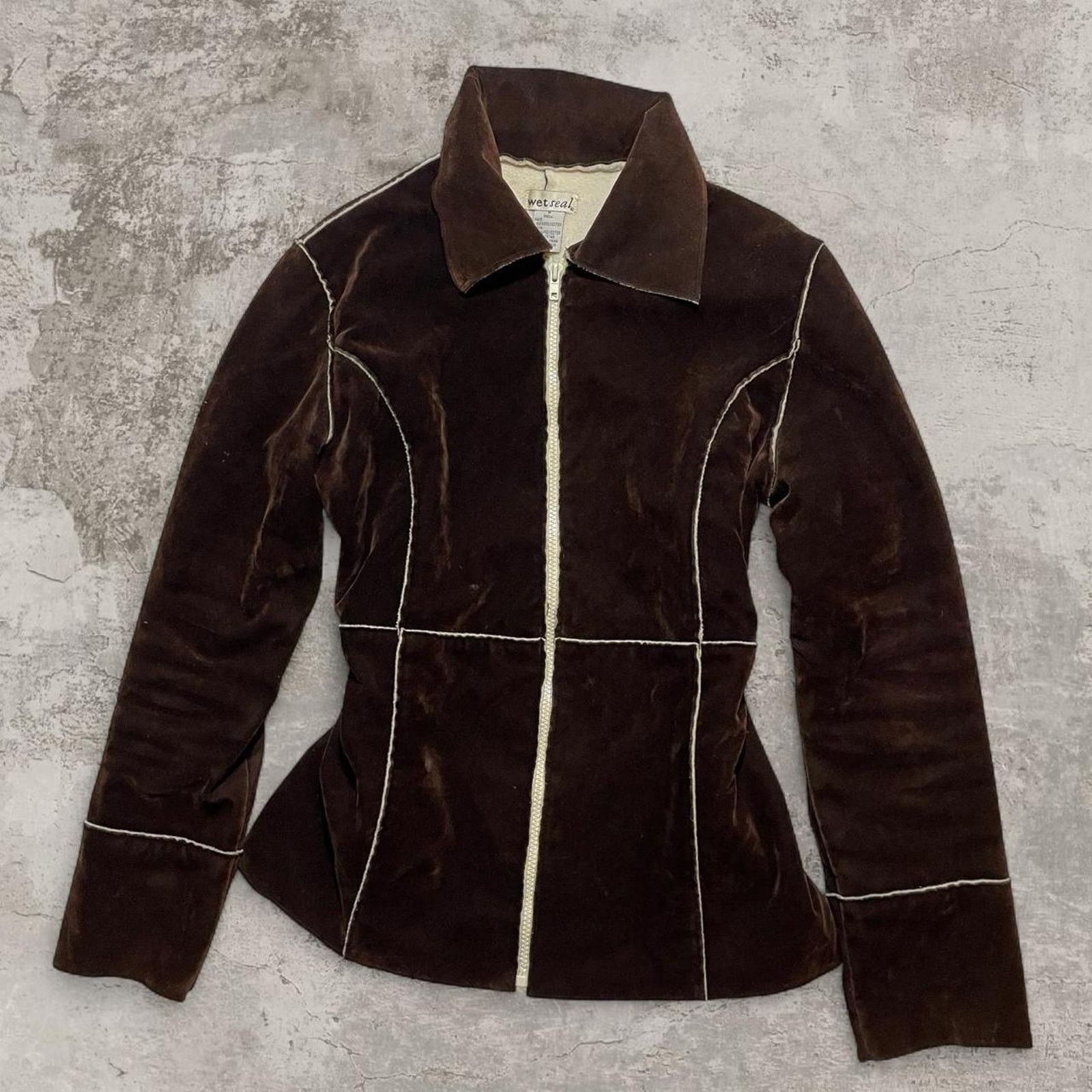 Vintage Y2k wet seal brown velvet jacket with sherpa lining sz M Size M / US 6-8 / IT 42-44 - 1 Thumbnail