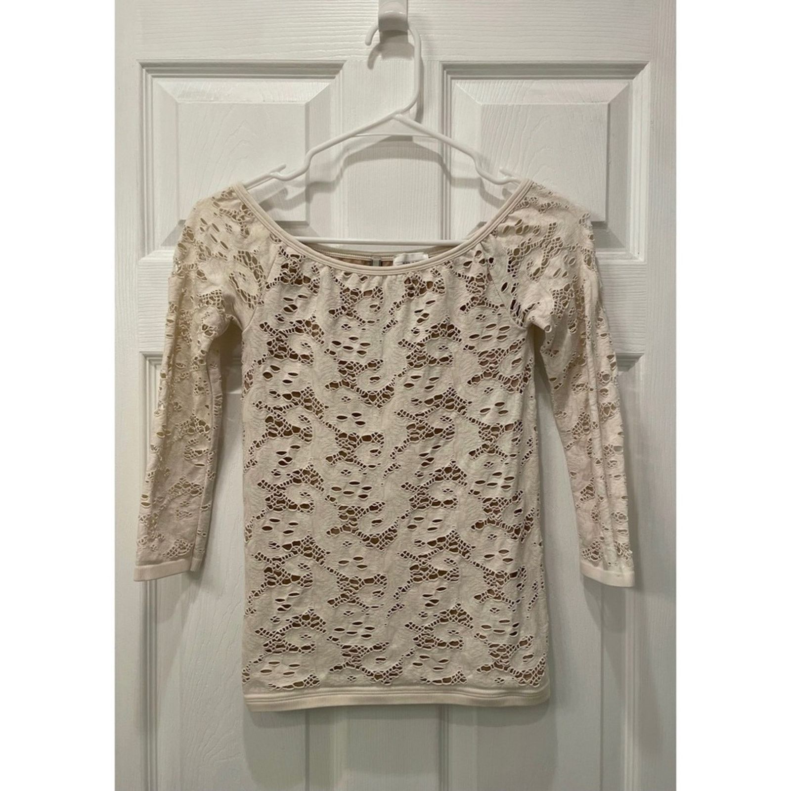 Guess GUESS Scoop Neck Shirt XS/S Size XS / US 0-2 / IT 36-38 - 1 Thumbnail
