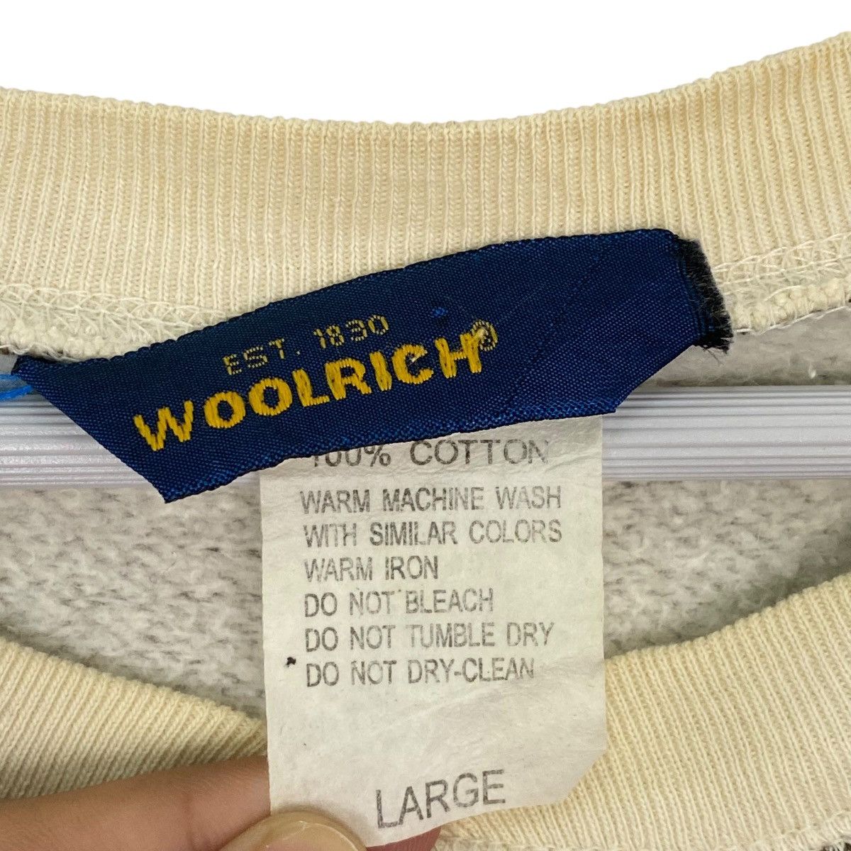 Other Vintage Woolrich Half Button Sweatshirt Beige Size L Size US L / EU 52-54 / 3 - 6 Thumbnail