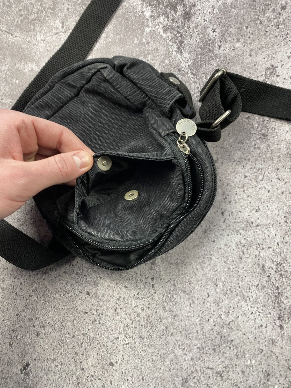 Ed Hardy × Japanese Brand × Vintage Vintage Ed Hardy by Christian Audigier Bag Messenger y2k Size ONE SIZE - 5 Thumbnail