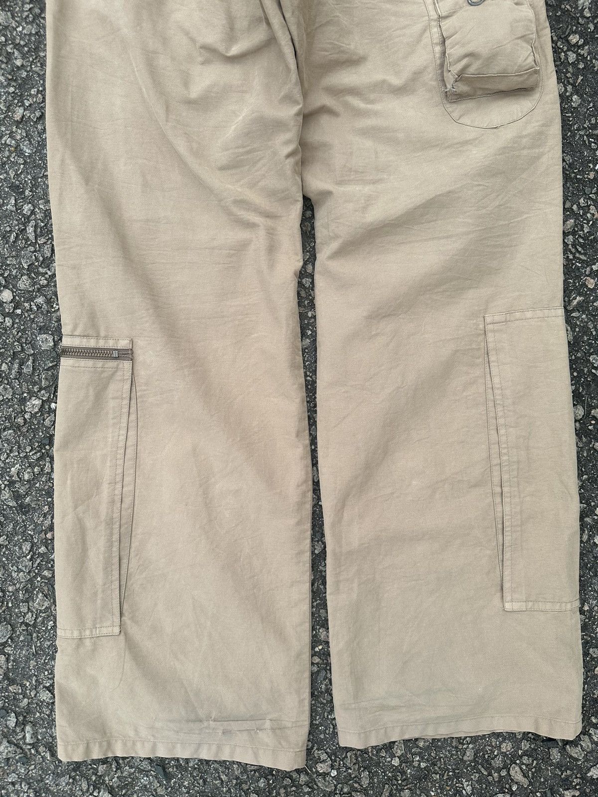 If Six Was Nine CARGO PANTS SENDITIONARIES MULTIPOCKET GAS MASK 15 POCKET Size US 30 / EU 46 - 13 Thumbnail