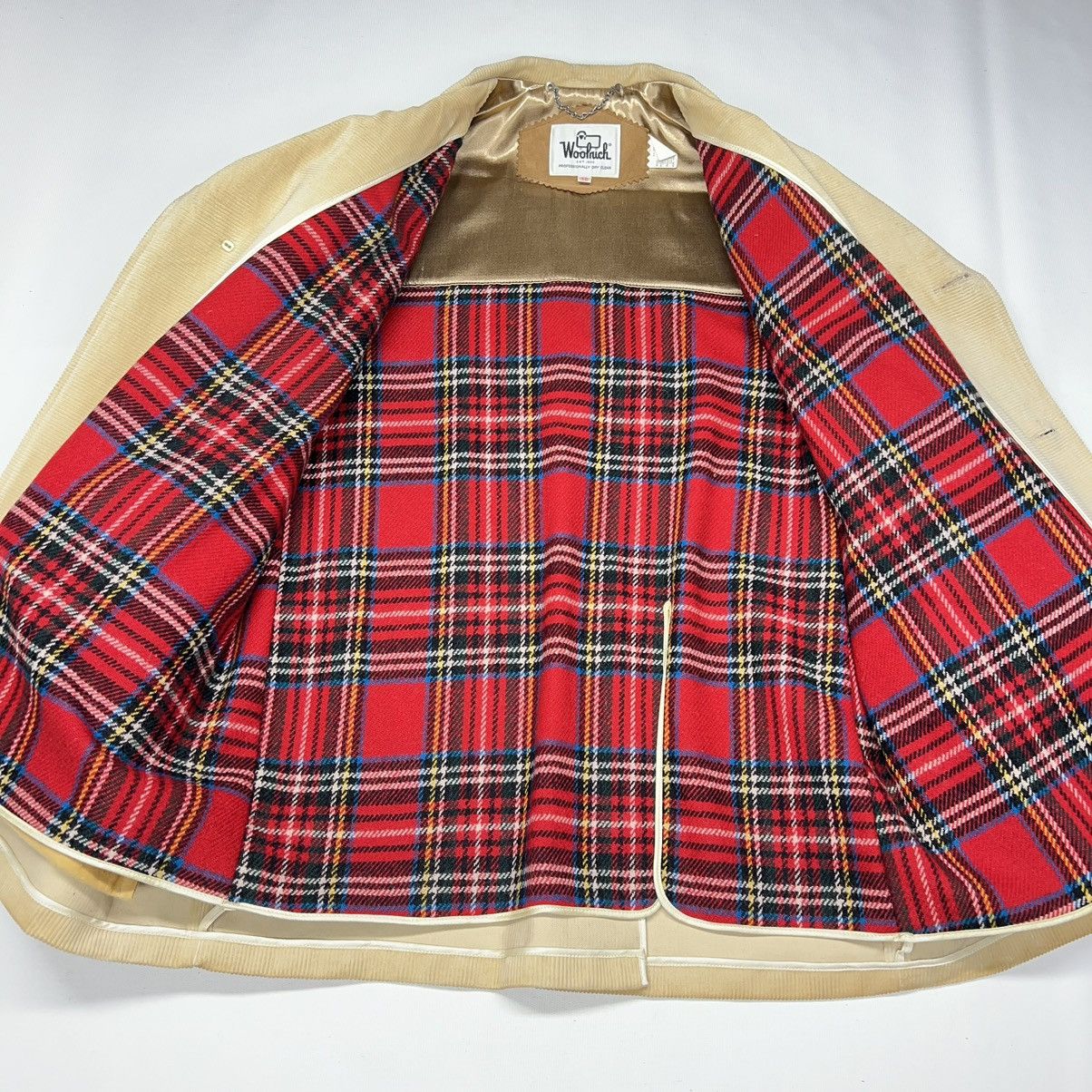 Vintage × Woolrich Woolen Mills VTG Woolrich Jacket Coat Corduroy Wool Lined Plaid Beige Size US S / EU 44-46 / 1 - 2 Thumbnail