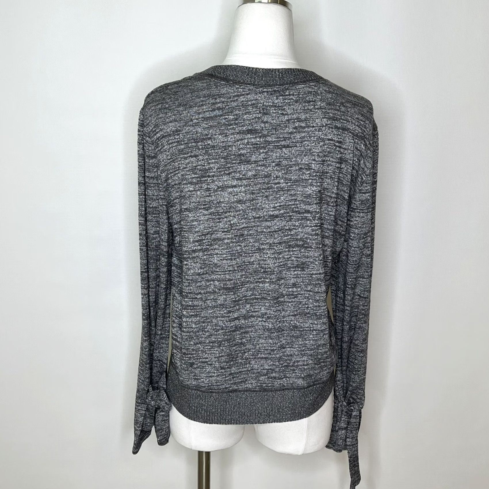 Abercrombie & Fitch Abercrombie & Fitch Gray Pullover Sweater Flare Sleeves With Tie, Small, Genuine, USA Seller, Lightweight, Flared Sleeve, Polyester Blend, Style: Size S / US 4 / IT 40 - 3 Thumbnail