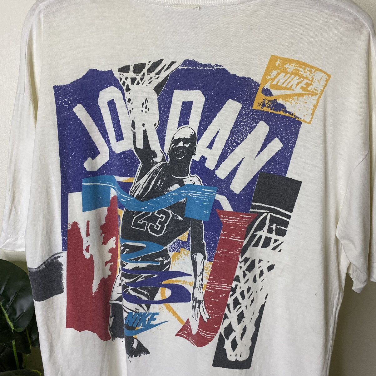 Jordan Brand × Nike × Vintage Vintage 1990s Nike Michael Jordan Distressed Tee Size US L / EU 52-54 / 3 - 2 Thumbnail