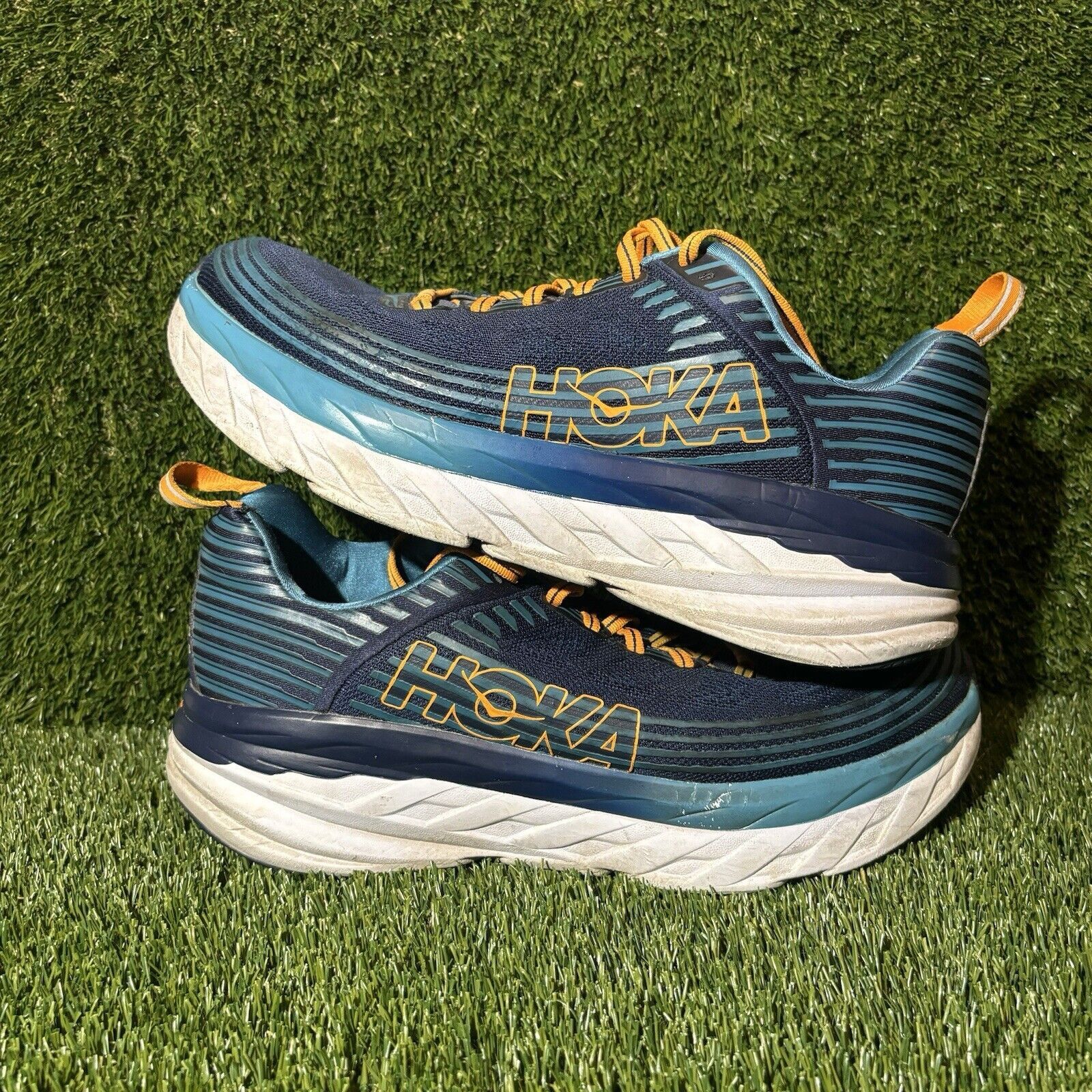 Hoka Size 9.5 - Hoka One One Bondi 6 Iris Storm Blue Size US 9.5 / EU 42-43 - 3 Thumbnail