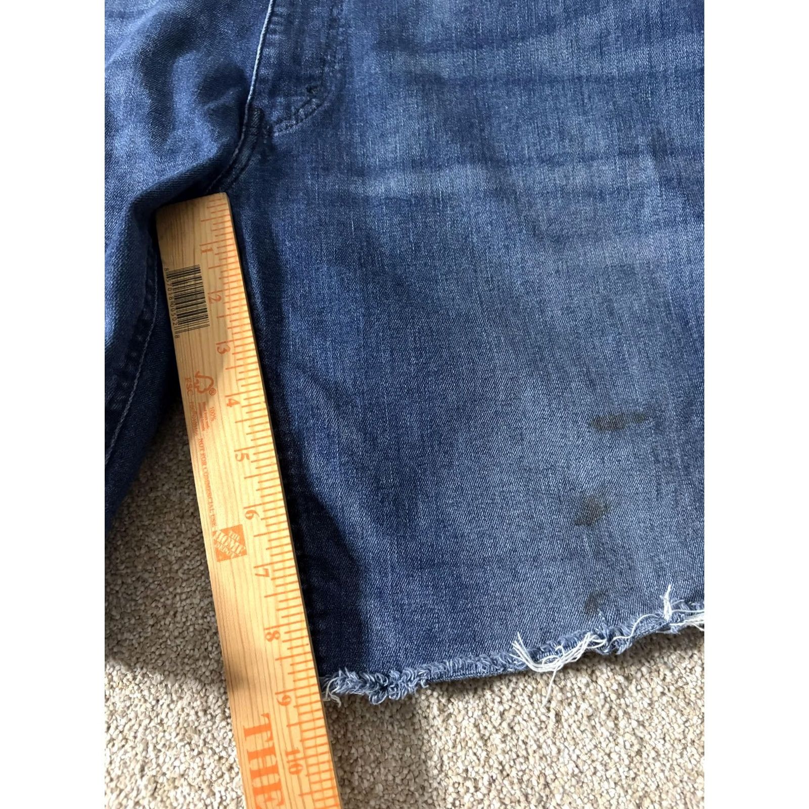Levi's Levi's Shorts Bermuda Mens 32 Blue Denim Cutoff Raw Hem Distressed Casual Size US 32 / EU 48 - 2 Thumbnail
