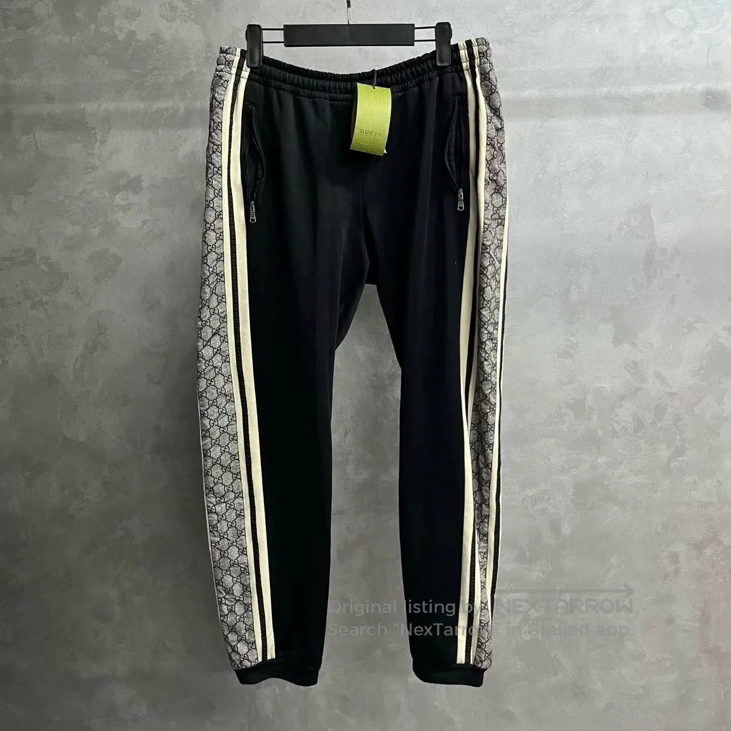 Gucci gucci black gg logo knit jogger pants. Size US 32 / EU 48 - 1 Thumbnail