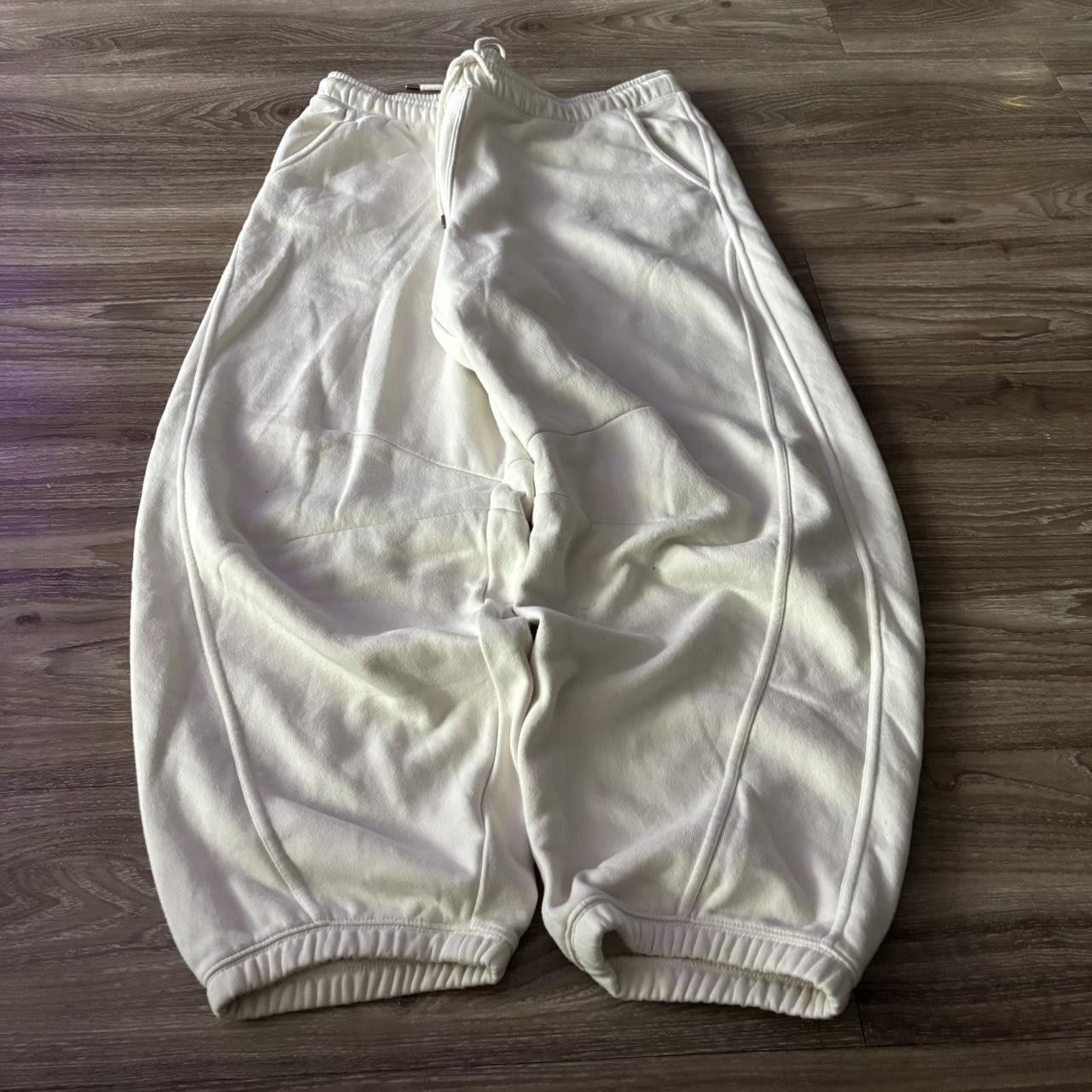 Vintage Crazy Vintage Y2K/2000s Baggy Cream Skater Style Essential Sweatpants! Fits L Size US 36 / EU 52 - 3 Thumbnail