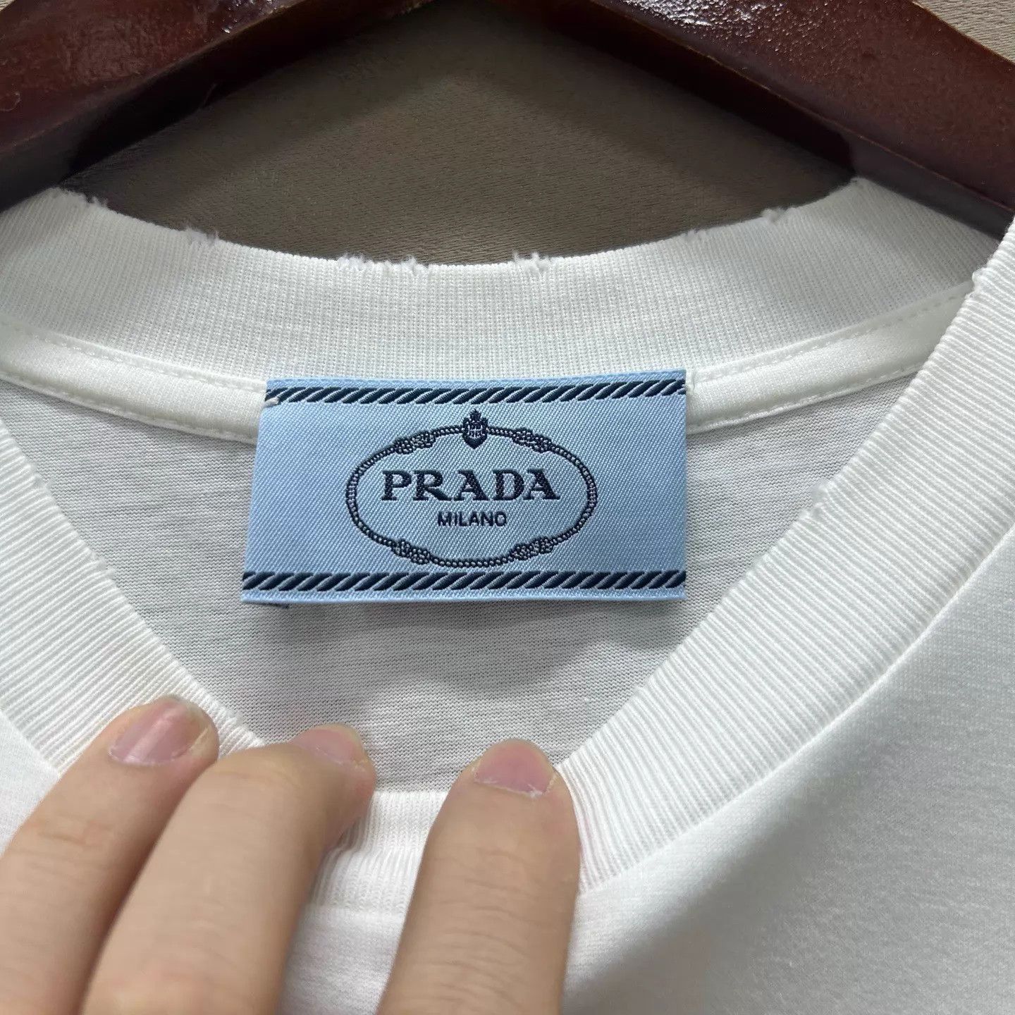 Prada PRADA white crystal tri logo knit short sleeve XS Size US XS / EU 42 / 0 - 4 Thumbnail