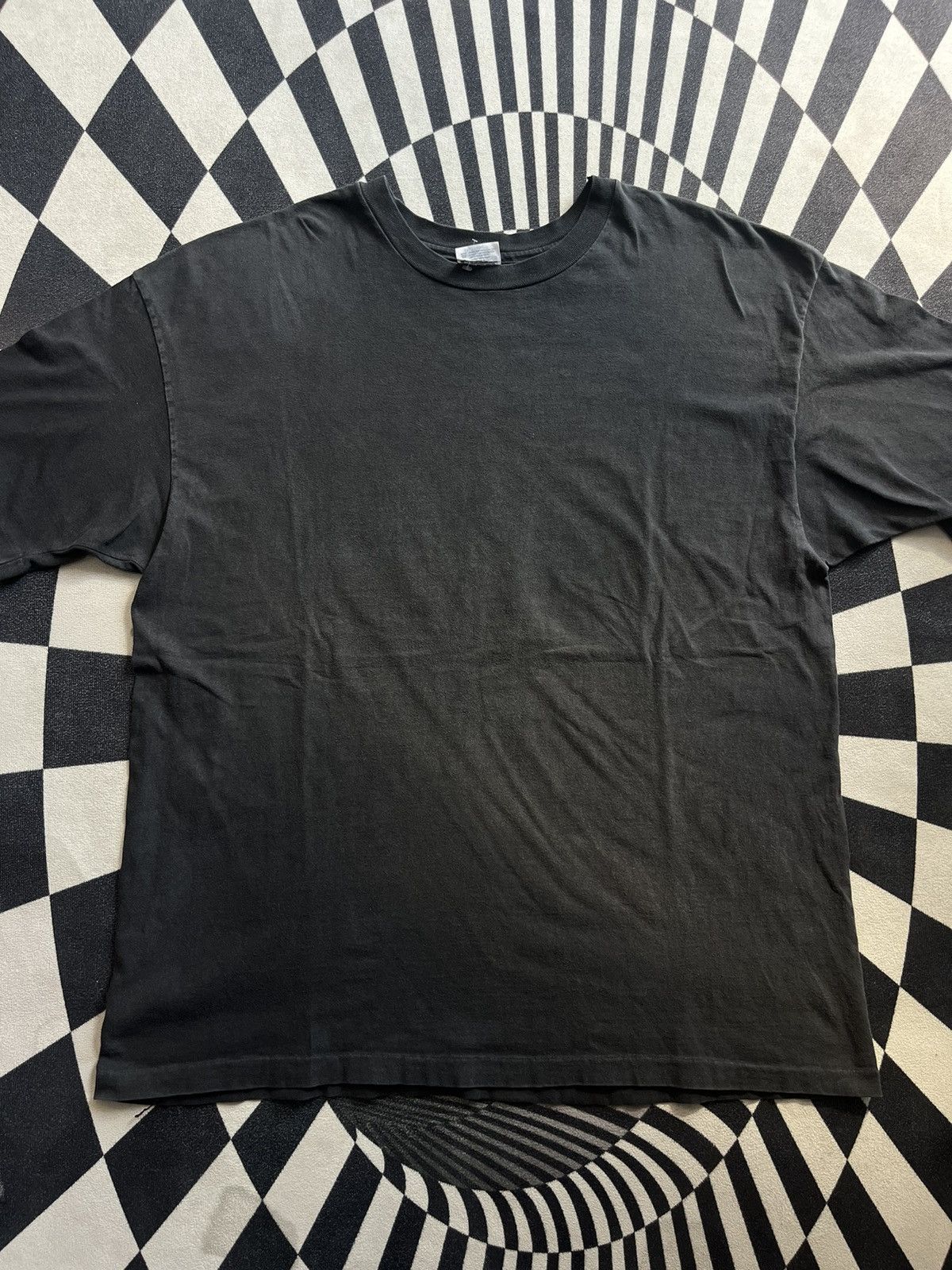 Vintage Vintage CONSOLIDATED Skateboard Brand 90’s Tshirt Size US XXL / EU 58 / 5 - 4 Thumbnail