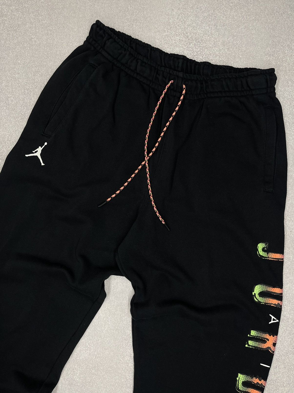 Jordan Brand Mens Nike Jordan Black Sweatpants Big Logo NBA Y2K ACG TN Size US 34 / EU 50 - 3 Thumbnail