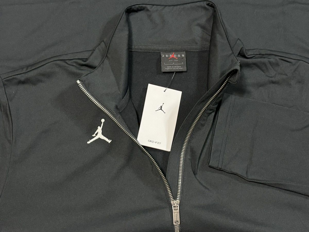 Nike Nike Air Jordan Mens Dri-Fit 1/2 Half Zip Jacket Top M53045 Size US L / EU 52-54 / 3 - 3 Thumbnail