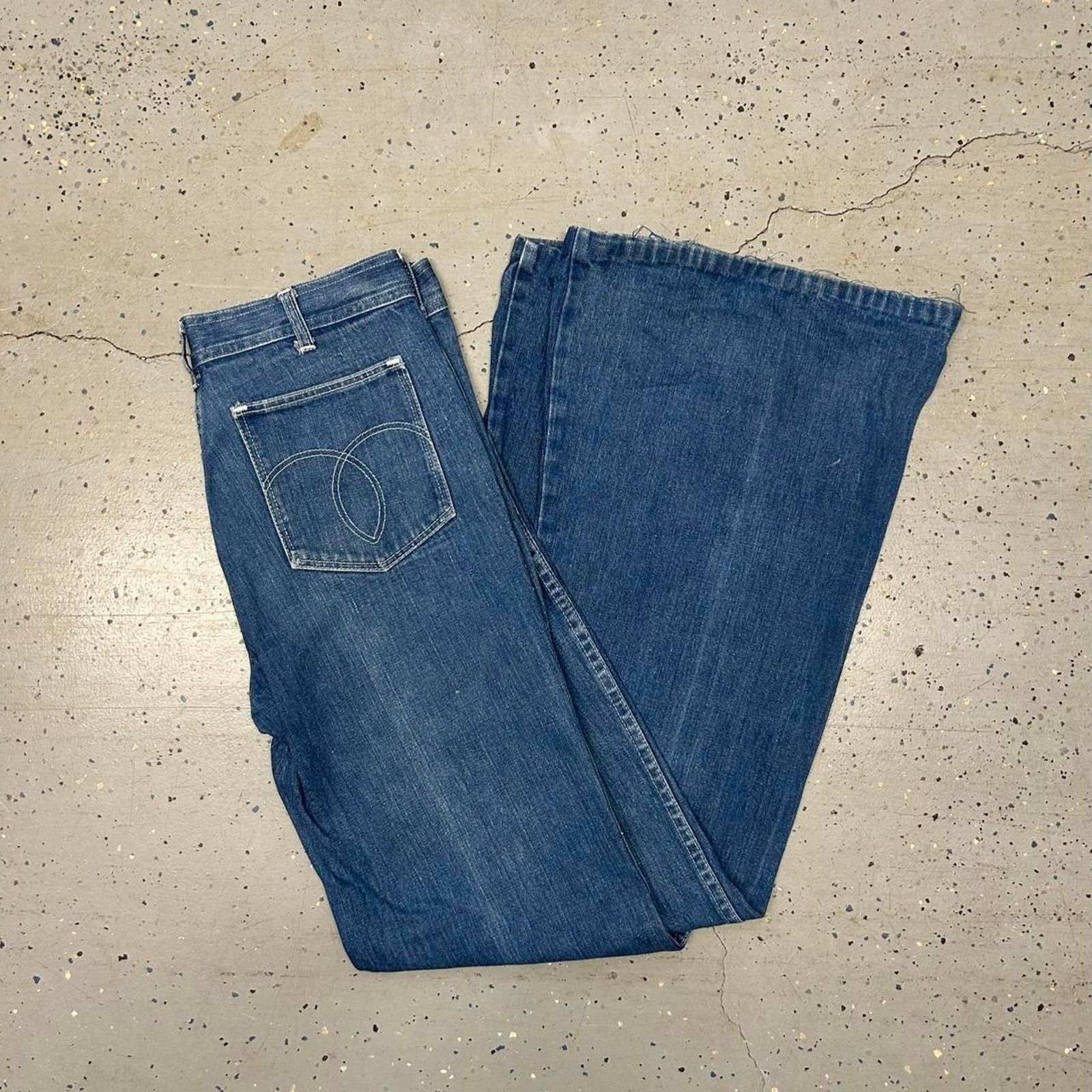 Other VTG Snapfinger Sportswear flare bell bottom jeans Size US 33 - 1 Thumbnail