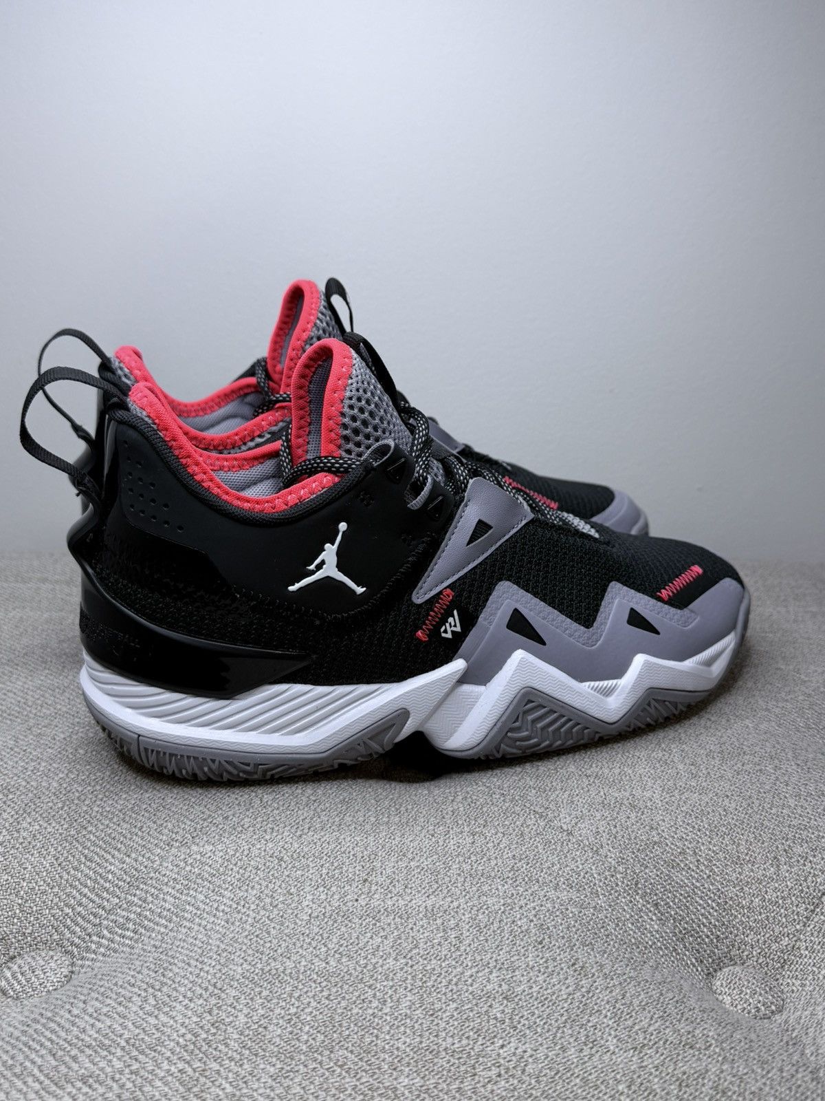 Jordan Brand Nike Air Jordan Westbrook Black Gray CJ0780-001 Mens Sz 9 Size US 9 / EU 42 - 4 Thumbnail