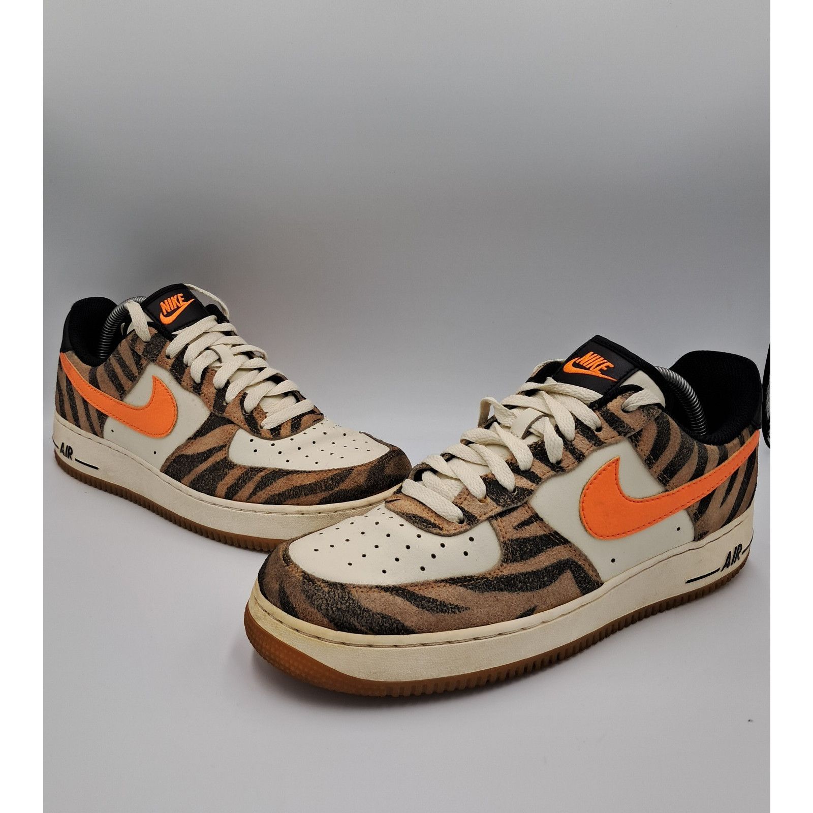 Nike Size 9 - Nike Air Force 1 Low Daktari - DJ6192-100 Size US 9 / EU 42 - 1 Thumbnail