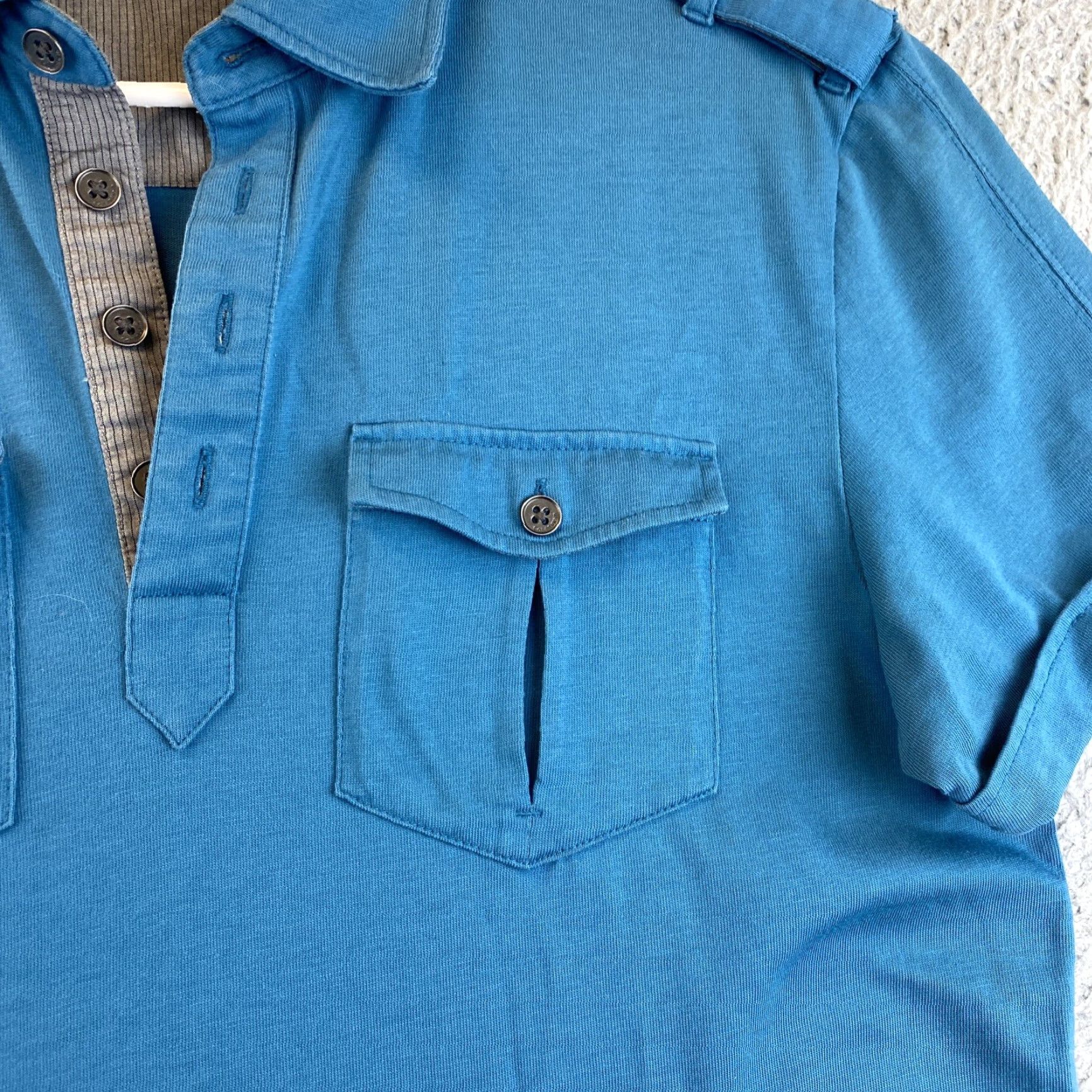 Calvin Klein Calvin Klein Polo Shirt Slim Fit Men’s Indigo 2 Front Pockets Buttoned Sleeves Shoulder Loop Accents 90-68 / 68-90? Size US S / EU 44-46 / 1 - 2 Thumbnail