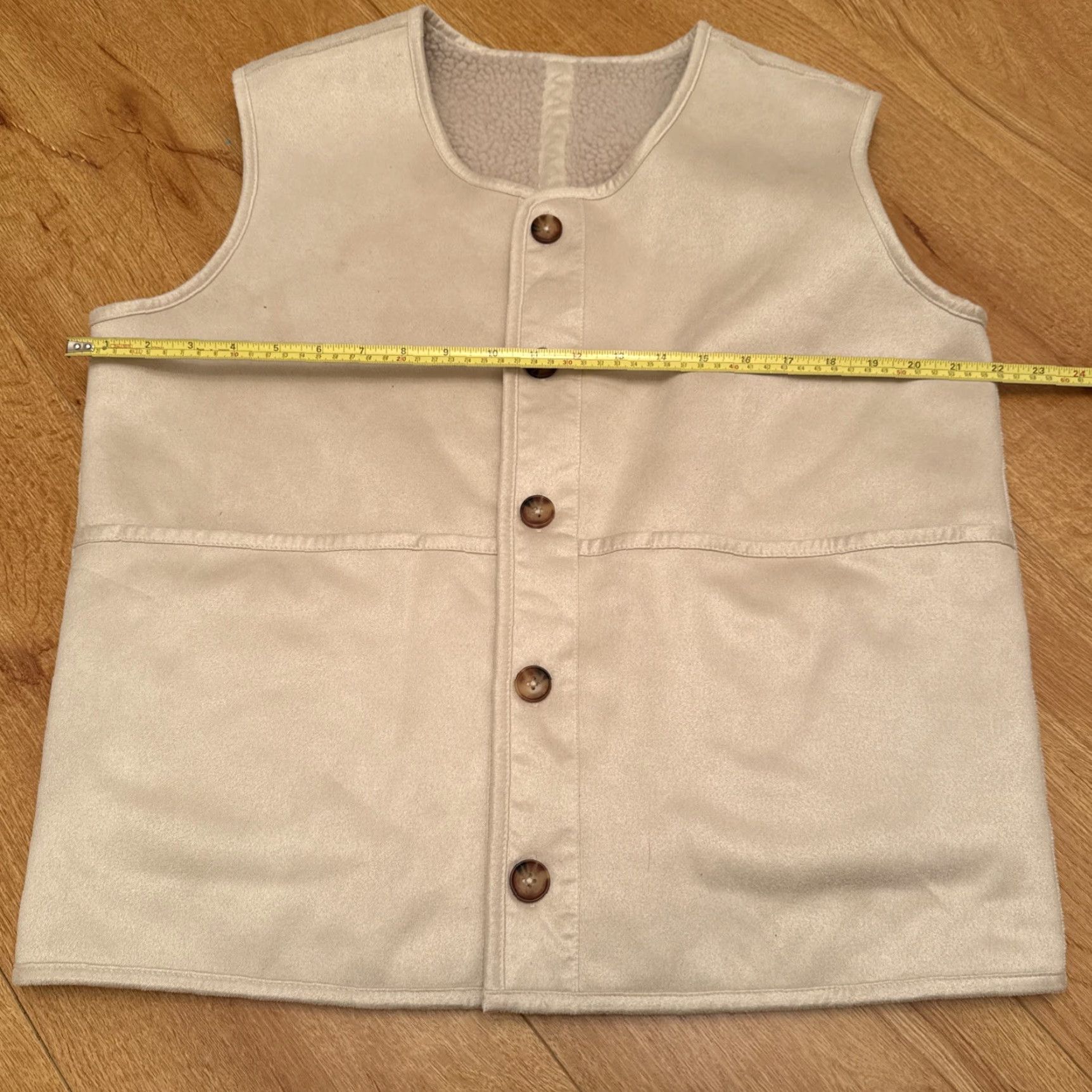 Vintage VINTAGE LabDip Barney Sherpa Faux Suede Vest Beige Boho Chunky Oversized Size 38 Womens Reversible Open Quilted Lightweight Long Length Casual Travel Size XS / US 0-2 / IT 36-38 - 3 Thumbnail
