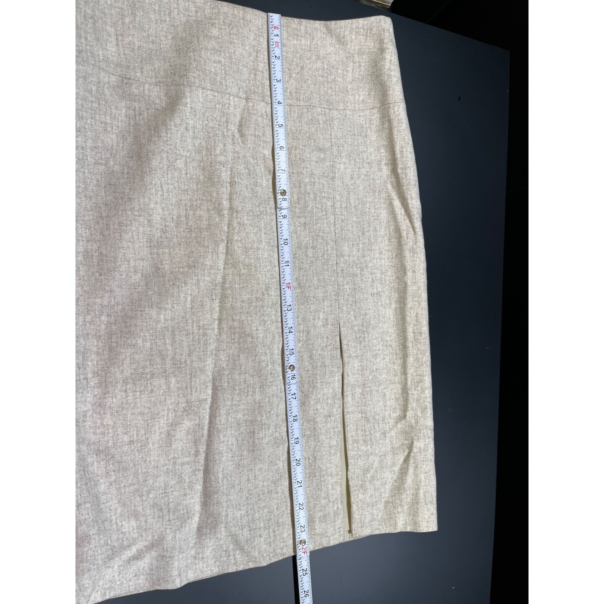 Banana Republic Banana Republic SKU 7733 Womens Beige Pencil Skirt Size 2 Size 26" / US 2 / IT 38 - 5 Thumbnail