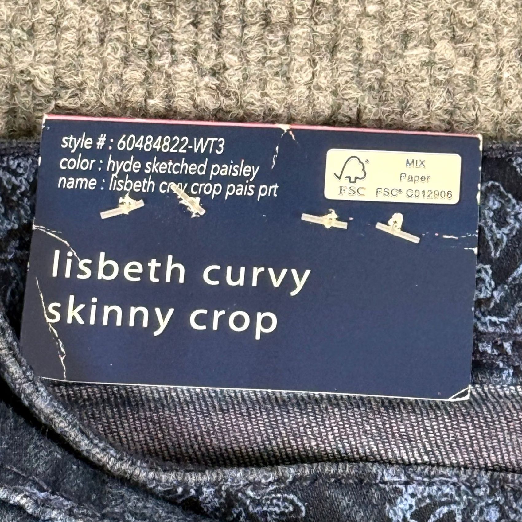 Vintage Bandolino Lisbeth Curvy Skinny Crop Jeans Paisley Print Jeans Blue Women 6 Slim Pocket Button Zip Mid Rise Denim 5-Pocket Design Fabric Wash Medium Size 28" / US 6 / IT 42 - 7 Thumbnail