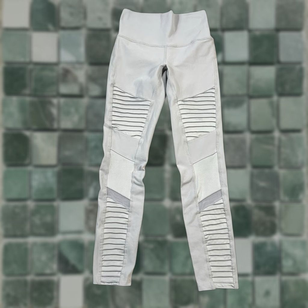 Alo Yoga Leggings Light Purple Moto Size XS