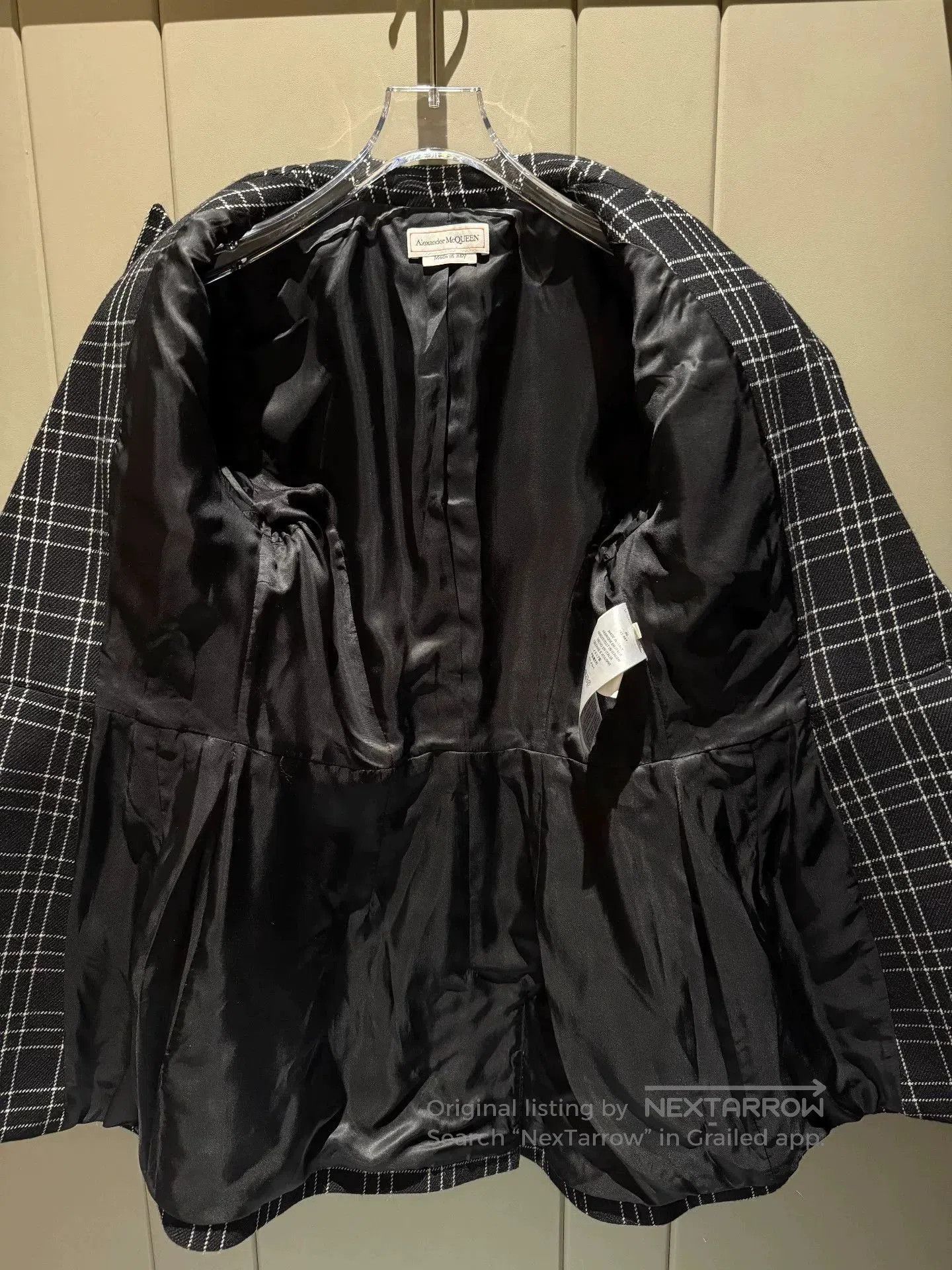 Alexander McQueen Alexander McQueen Wool Lapel Blazer. Size US XXS / EU 40 - 4 Thumbnail